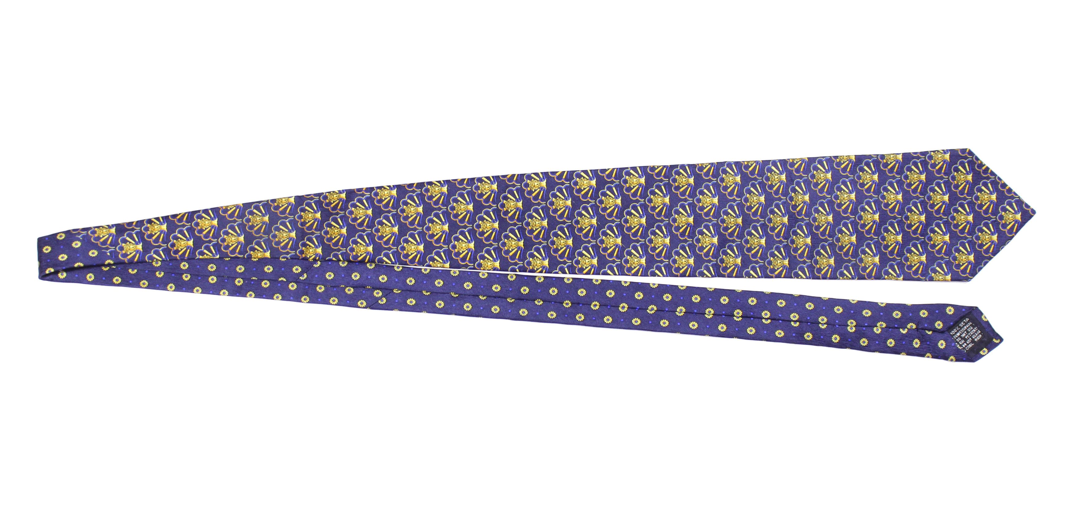 Versace Gianni 90S Medusa Logo Silk Tie Vintage Size ONE SIZE - 3 Thumbnail