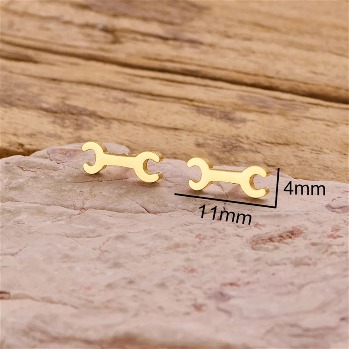 Jewelry Mini Wrench Stud Earrings Charm Earring Gift Size ONE SIZE - 2 Thumbnail