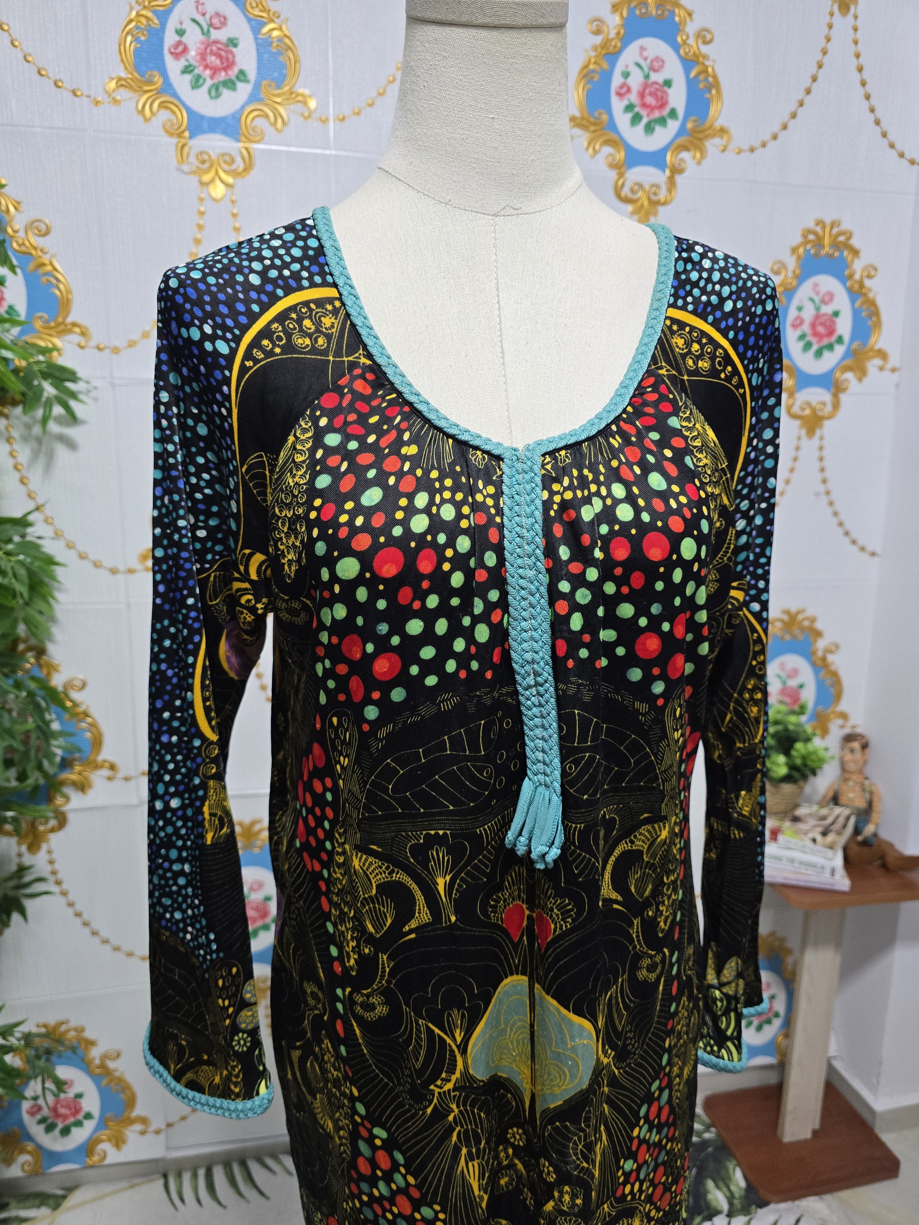 Custo Barcelona CUSTO BARCELONA Dress BEAUTIFUL 😍 size small Size S / US 4 / IT 40 - 2 Thumbnail