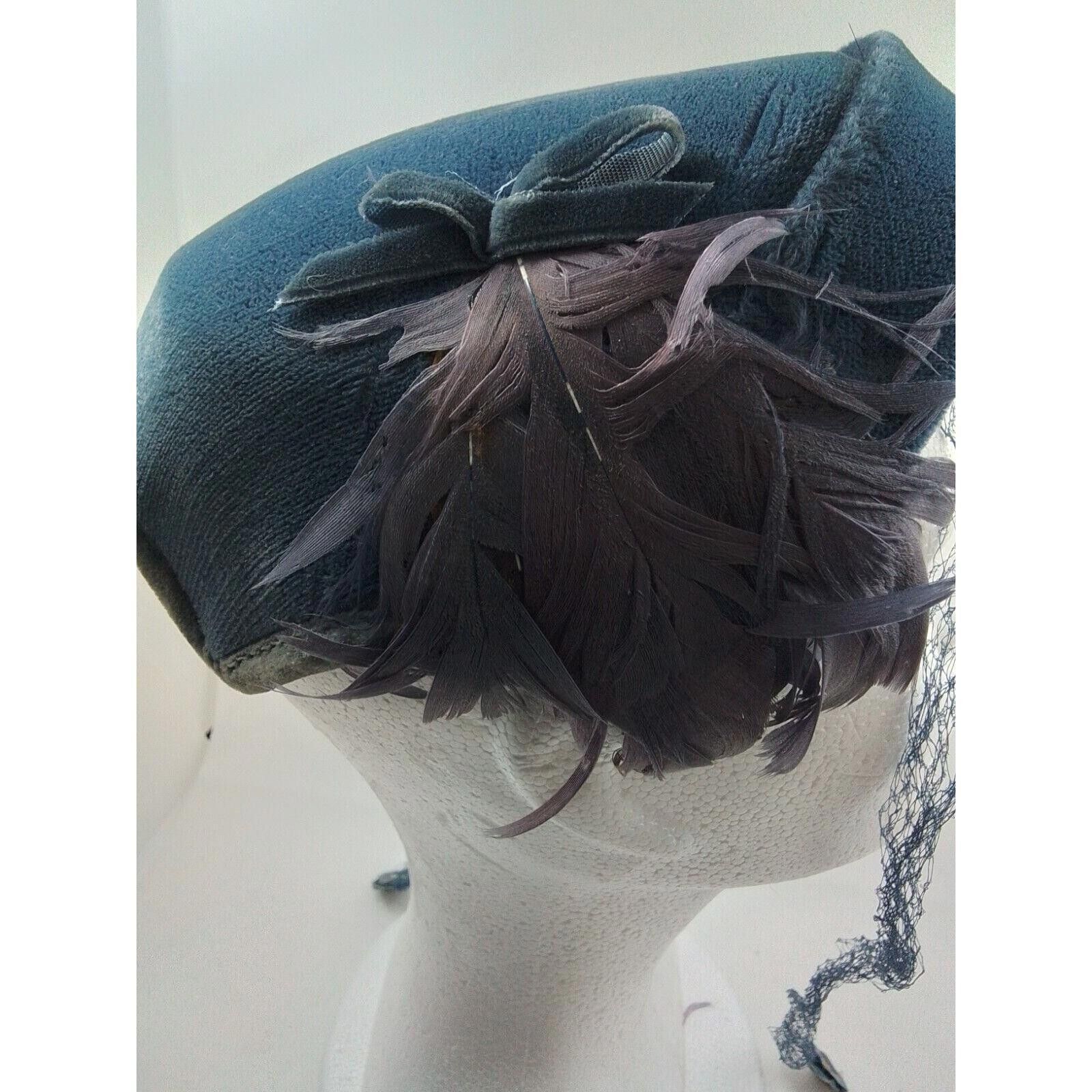 Designer Ladies Blue Felt Hat With Feathers and Light purple Netting Size ONE SIZE - 6 Thumbnail