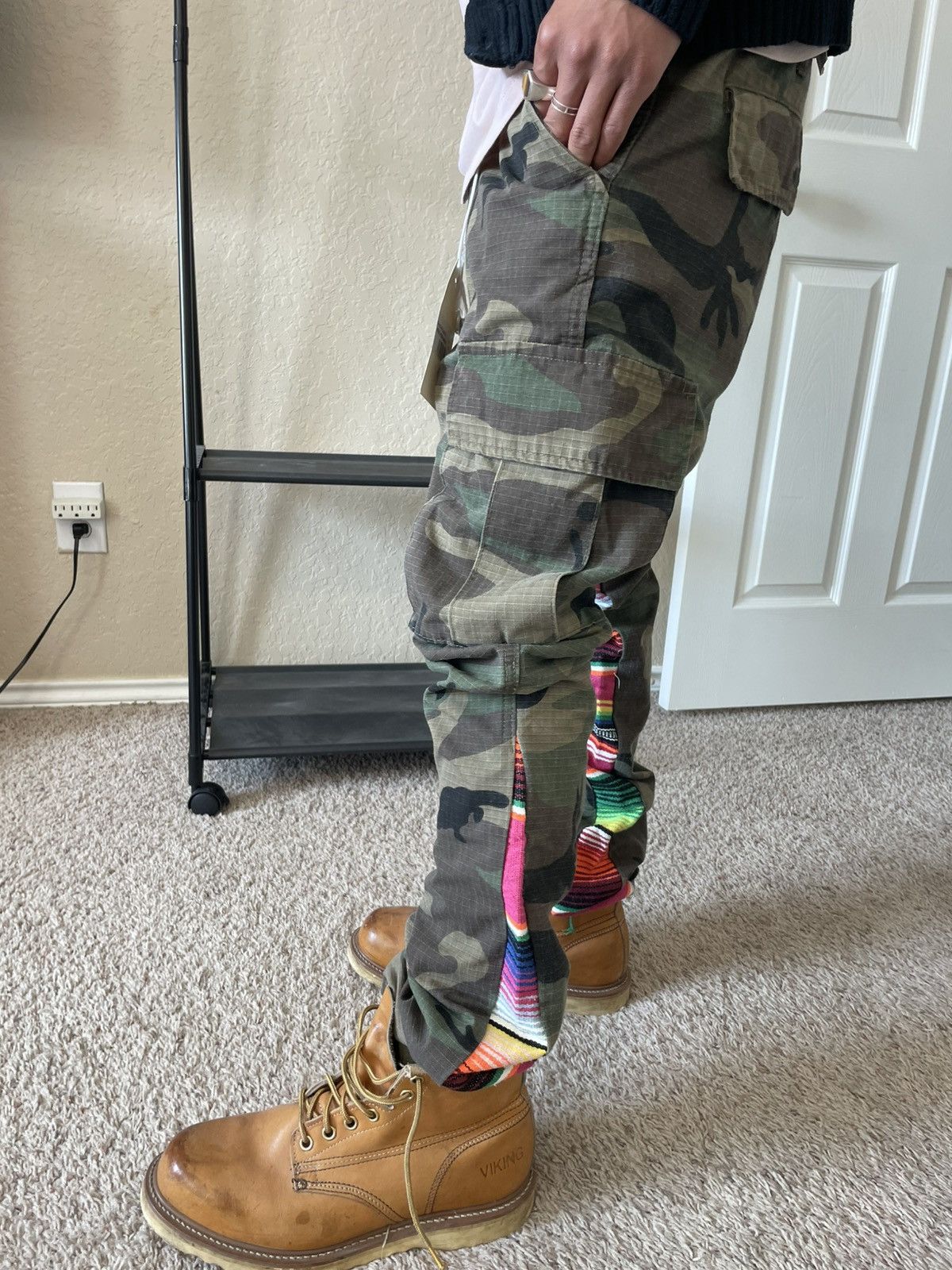 MNML Serape Bootcut Cargo Pants Camo nwt Size US 30 / EU 46 - 3 Thumbnail