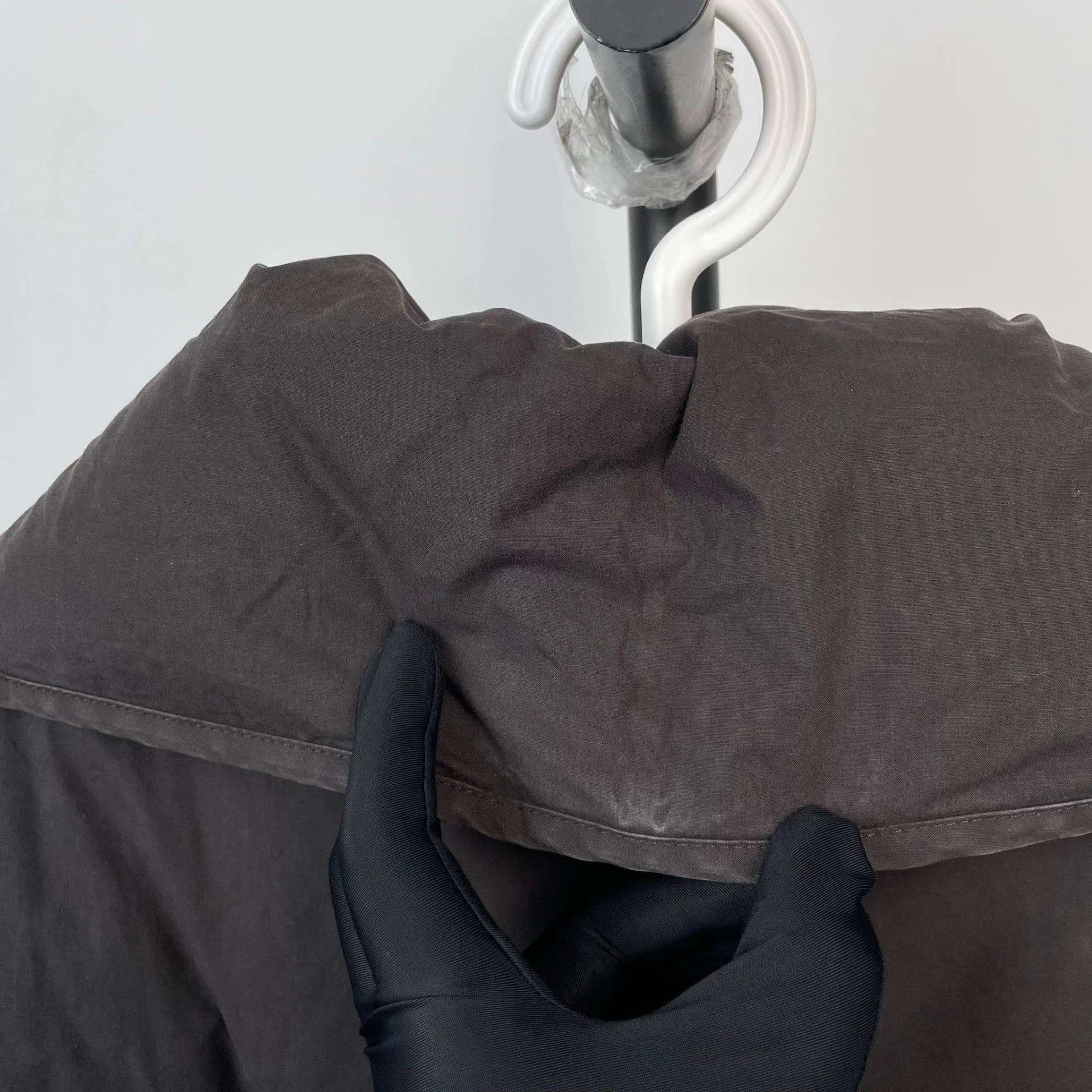 Bottega Veneta Bottega Veneta distressed down jacket S brown Size S / US 4 / IT 40 - 8 Thumbnail