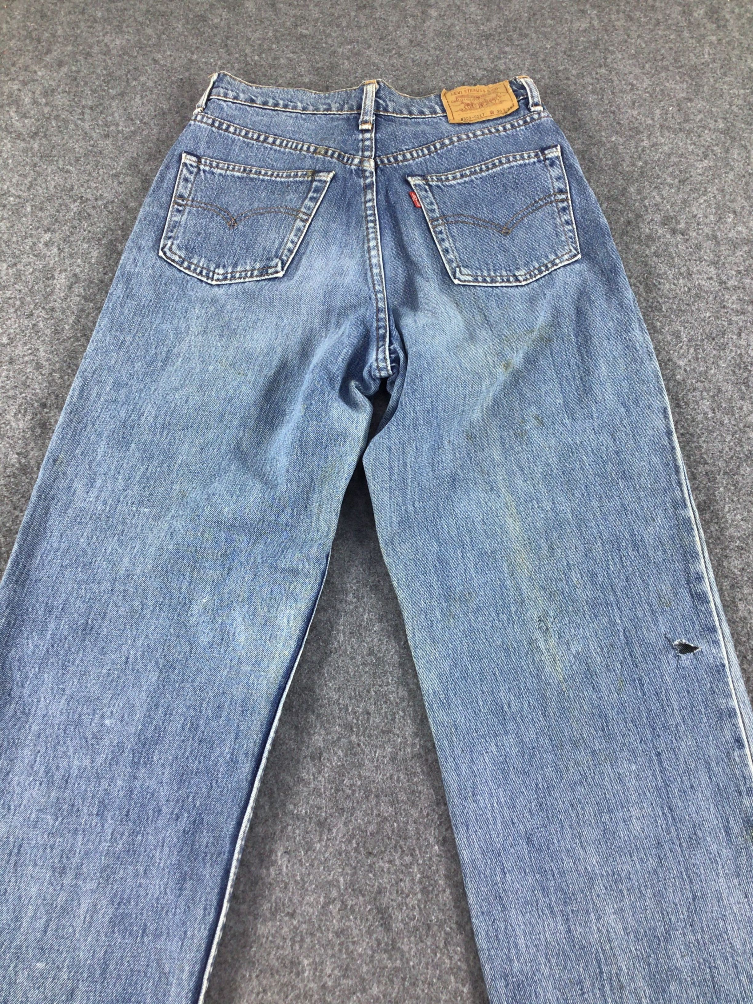 Levi's Vintage 90s Levis 509 Jeans Medium Wash Denim KJ073 Size US 27 - 4 Thumbnail