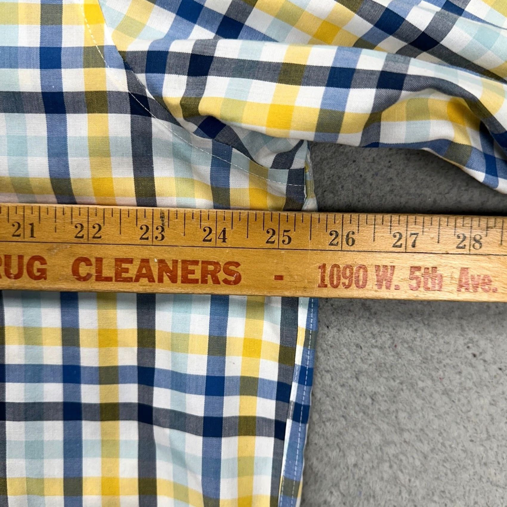 Vintage L.L. Bean Mens Button Down Shirt Large Reg Blue Yellow Plaid Long Sleeve Pocket Shirt Boy? Size US L / EU 52-54 / 3 - 6 Thumbnail
