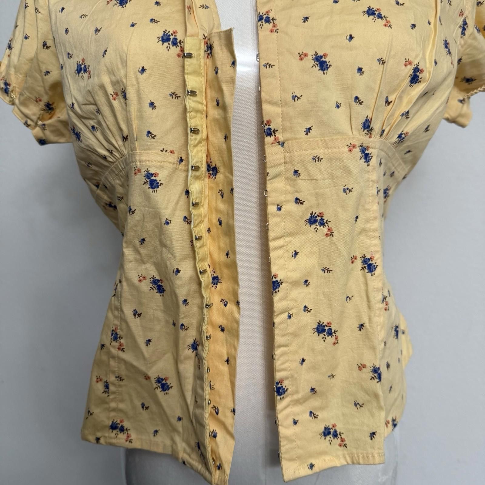 Designer Vintage yellow Cottage Floral Clasp Blouse Medium Size M / US 6-8 / IT 42-44 - 5 Thumbnail