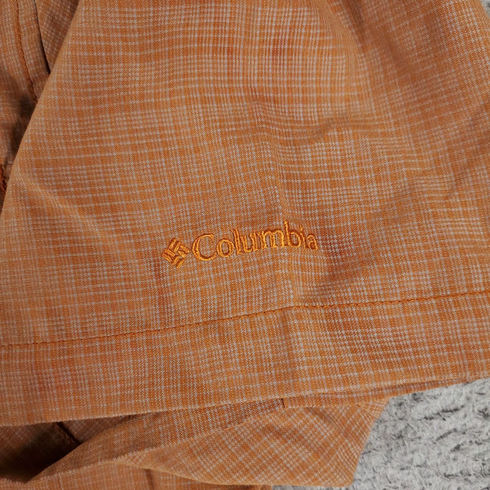 Vintage Columbia Shirt Mens Medium Beige Plaid Button-Up Short Sleeve Collared Pocket Formal Casual Travel Workwear Size US M / EU 48-50 / 2 - 3 Thumbnail