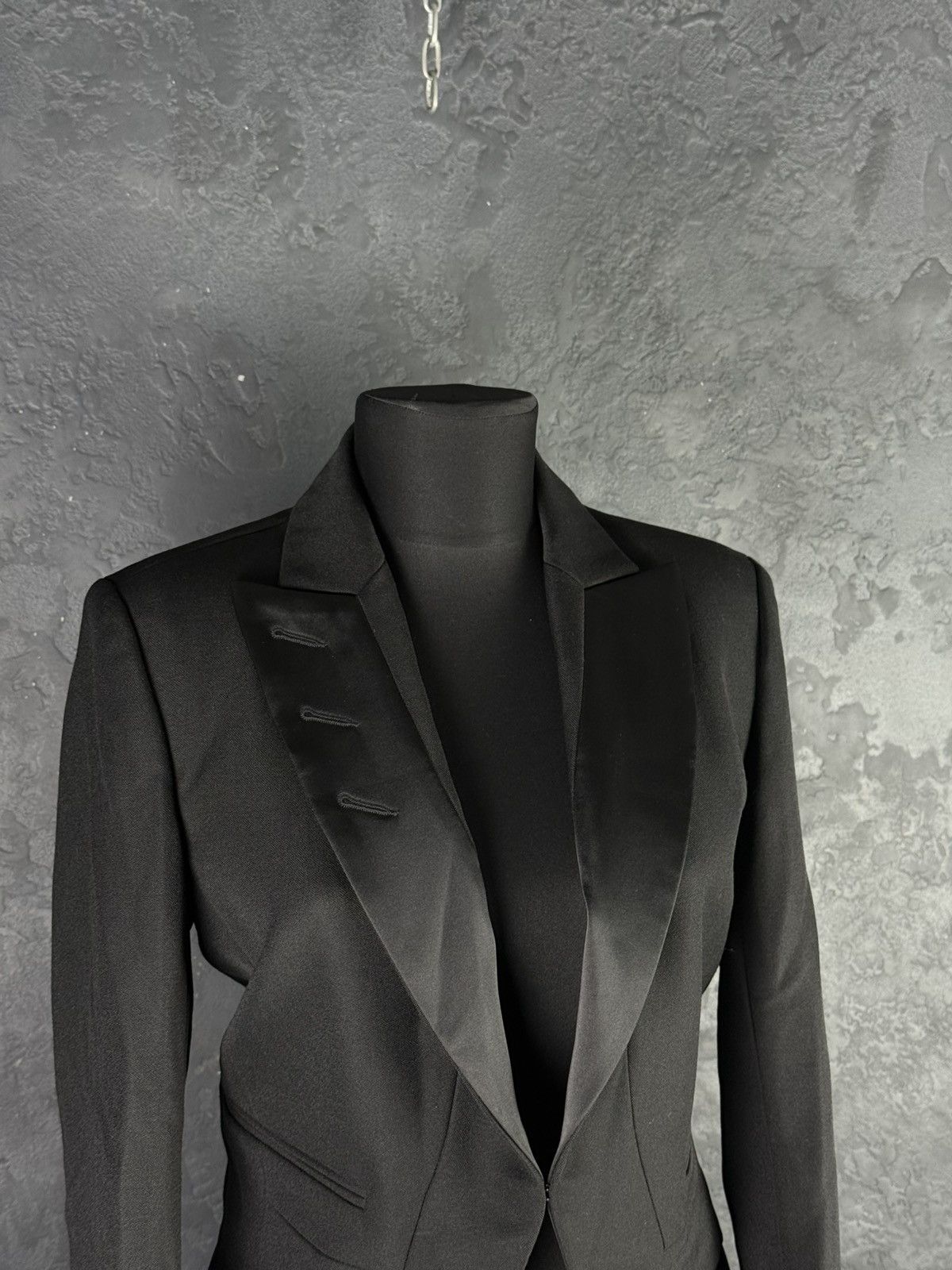 Sandro New Sandro Paris Kama Structural Cropped Black Blazer Jacket Size XS / US 0-2 / IT 36-38 - 2 Thumbnail