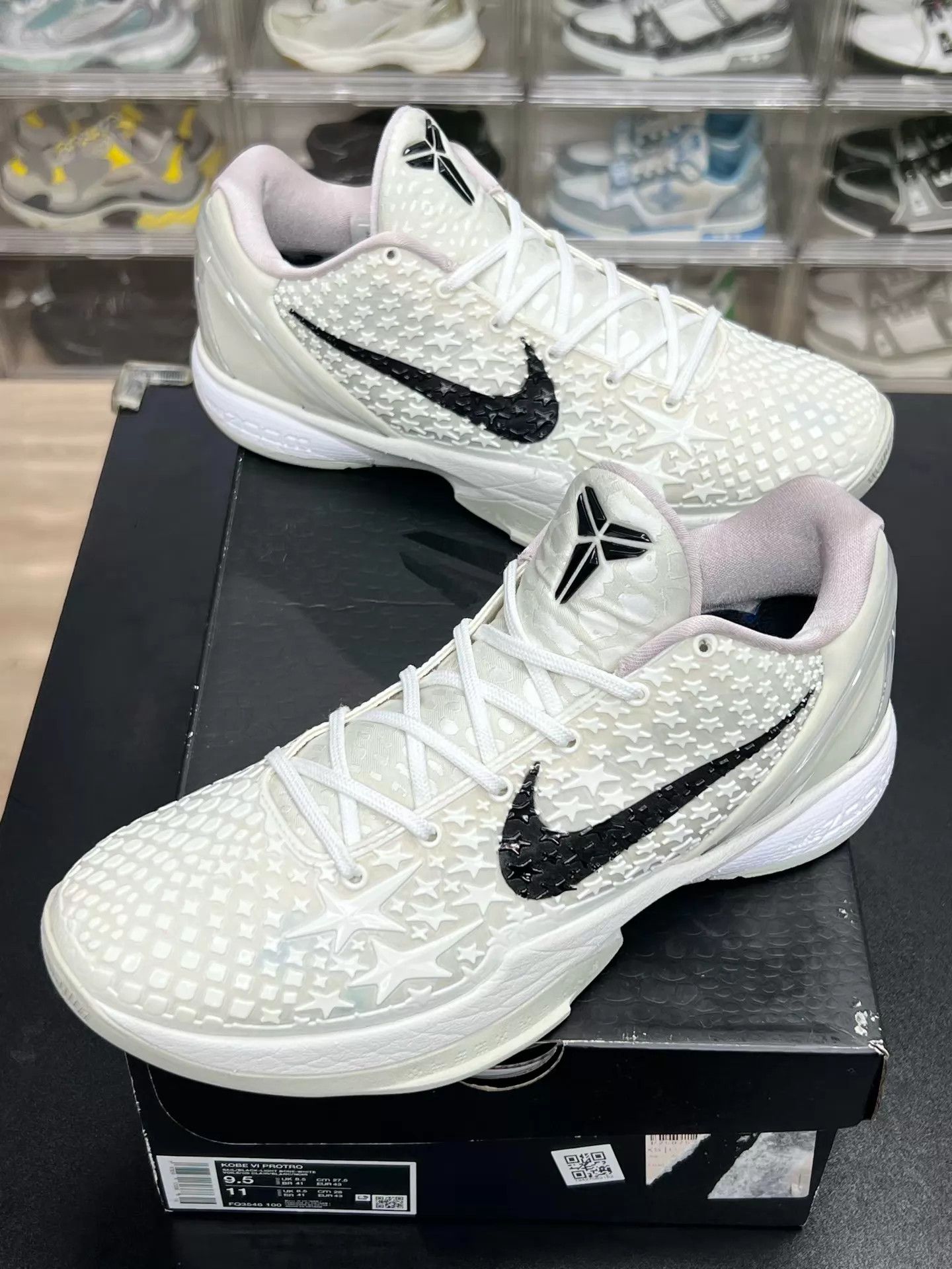 Nike Nike ZK6 All-Star 2.0 White Size 43 Size US 10 / EU 43 - 1 Thumbnail