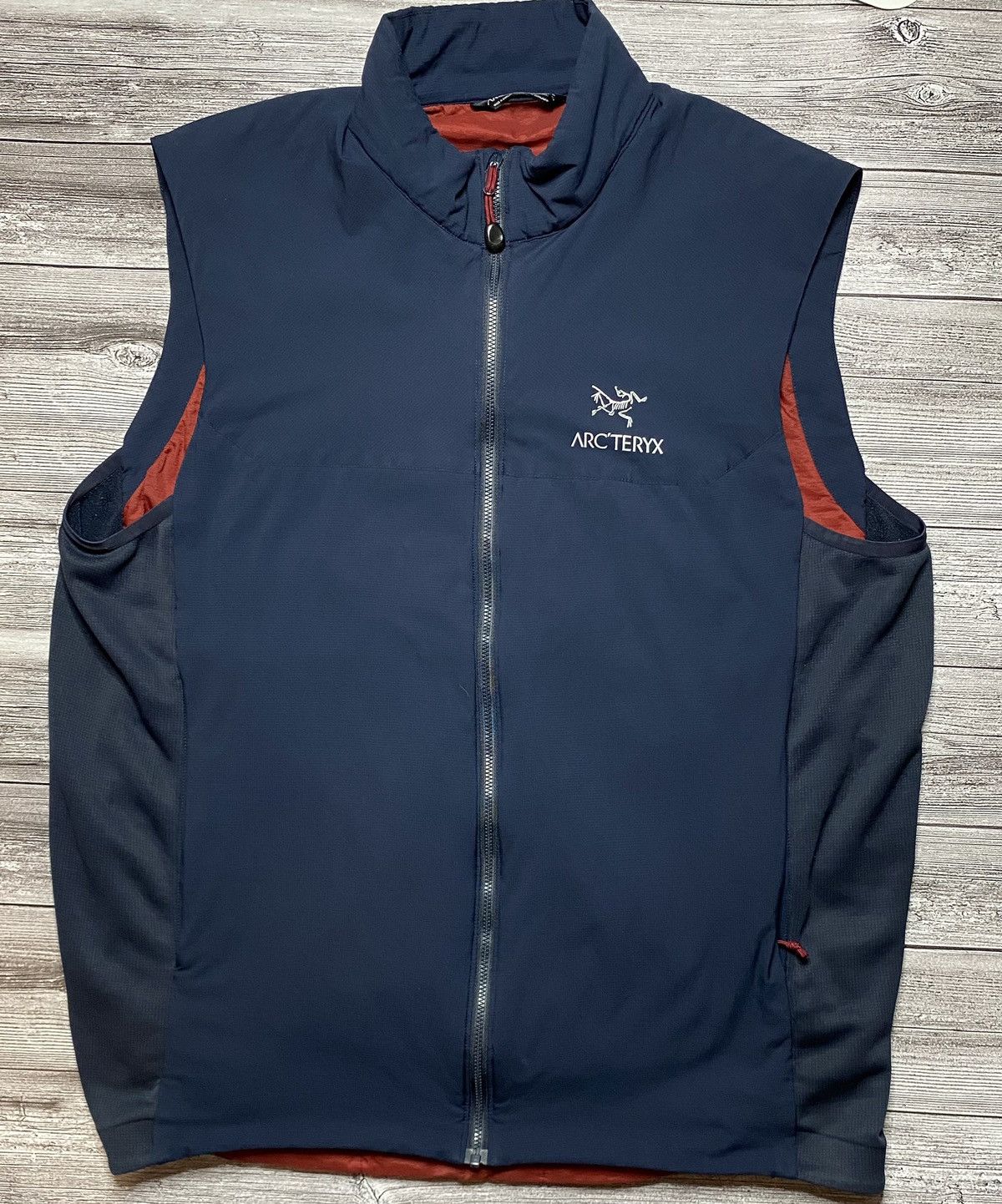 Image of Arcteryx x Outdoor Life Arc’Teryx Atom Lt Vests in Blue, Men's (Size XL)