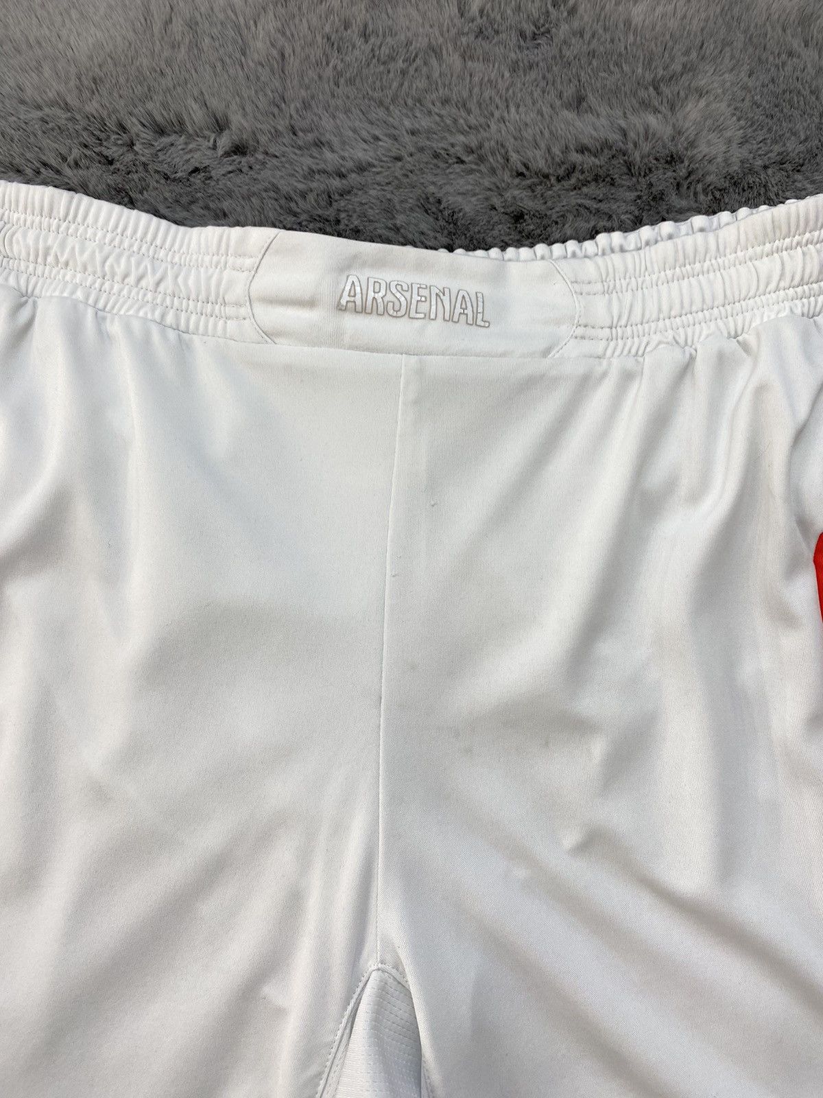 Puma × Vintage Shorts soccer FC Arsenal Gunners Home 2014/2015 Puma Size US 32 / EU 48 - 6 Thumbnail