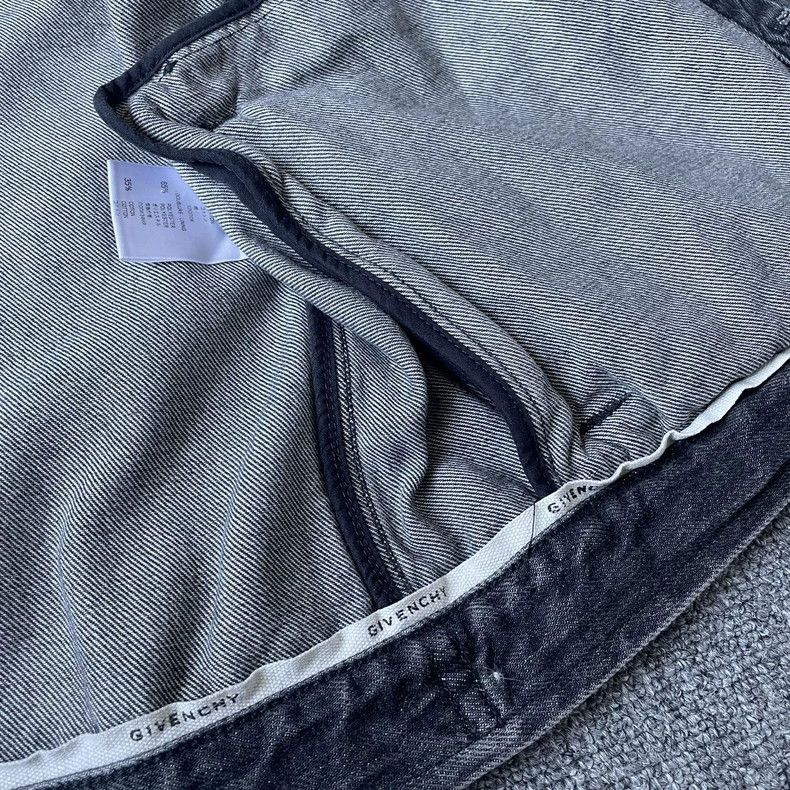 Givenchy Givenchy White logo denim washed lapel jacket / X size Size US XL / EU 56 / 4 - 8 Thumbnail
