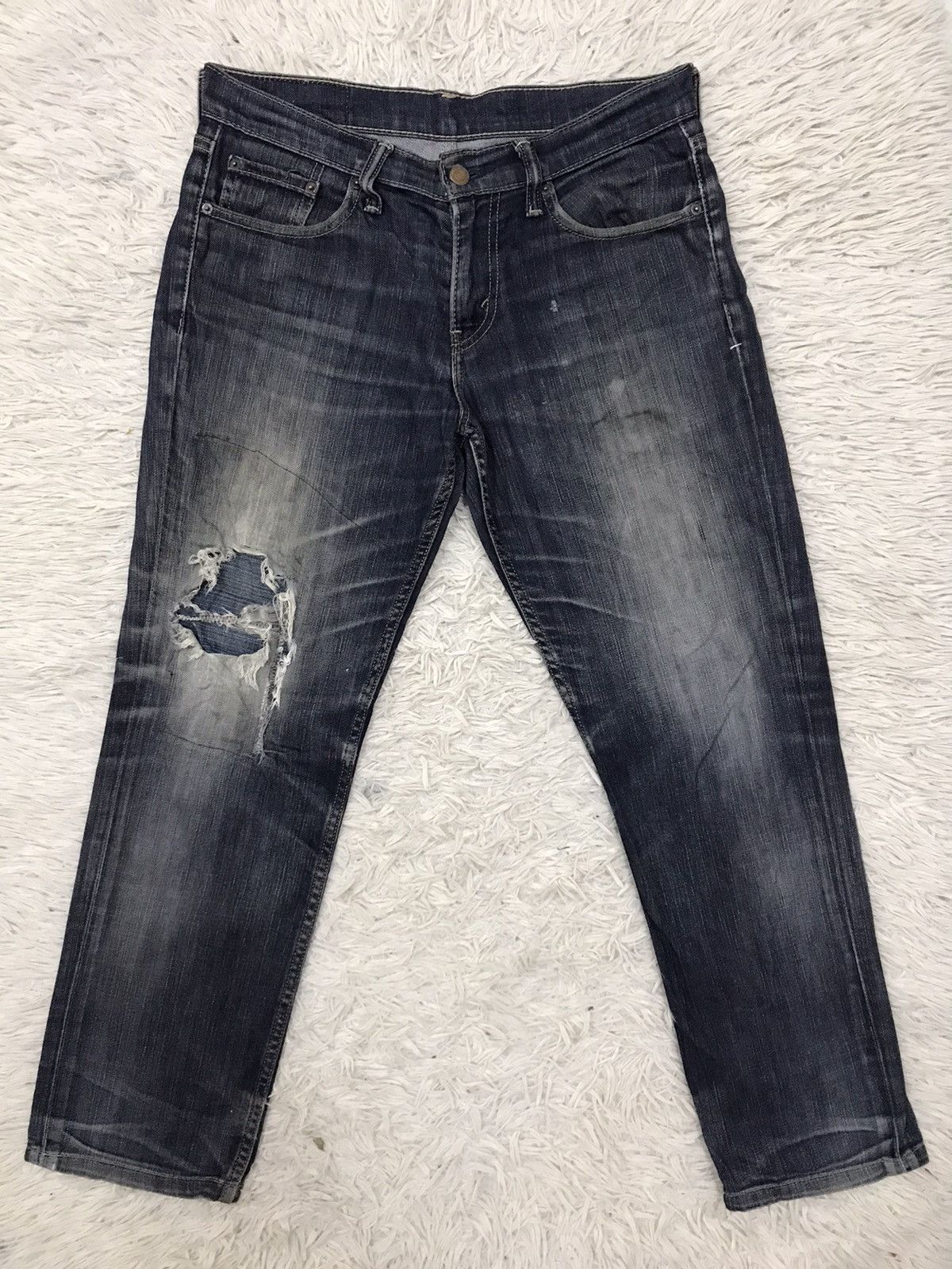 Levi's Vintage Clothing Vintage Levis Slim Tapered Distressed Denim Jeans Size US 31 - 1 Thumbnail