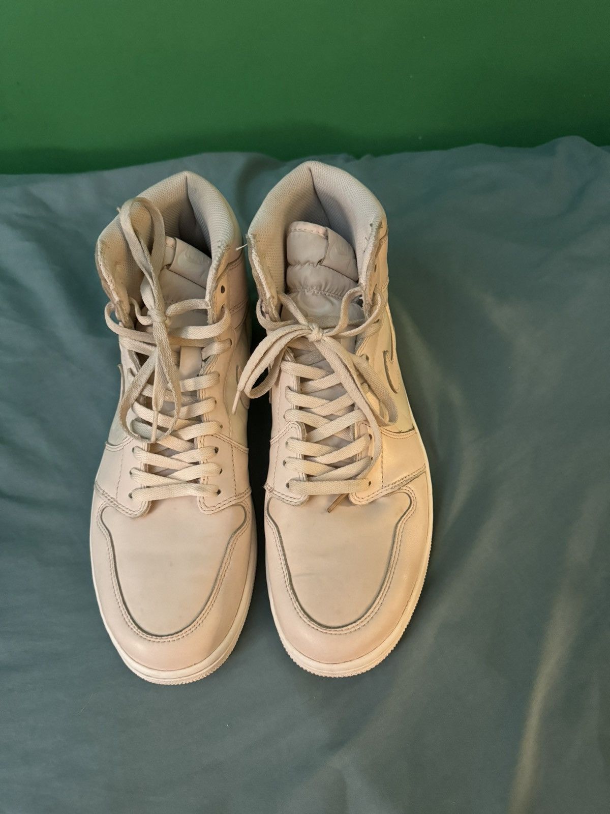 Jordan Brand Nike Air Jordan 1 High Guava Ice 2018 Size US 13 / EU 46 - 10 Thumbnail