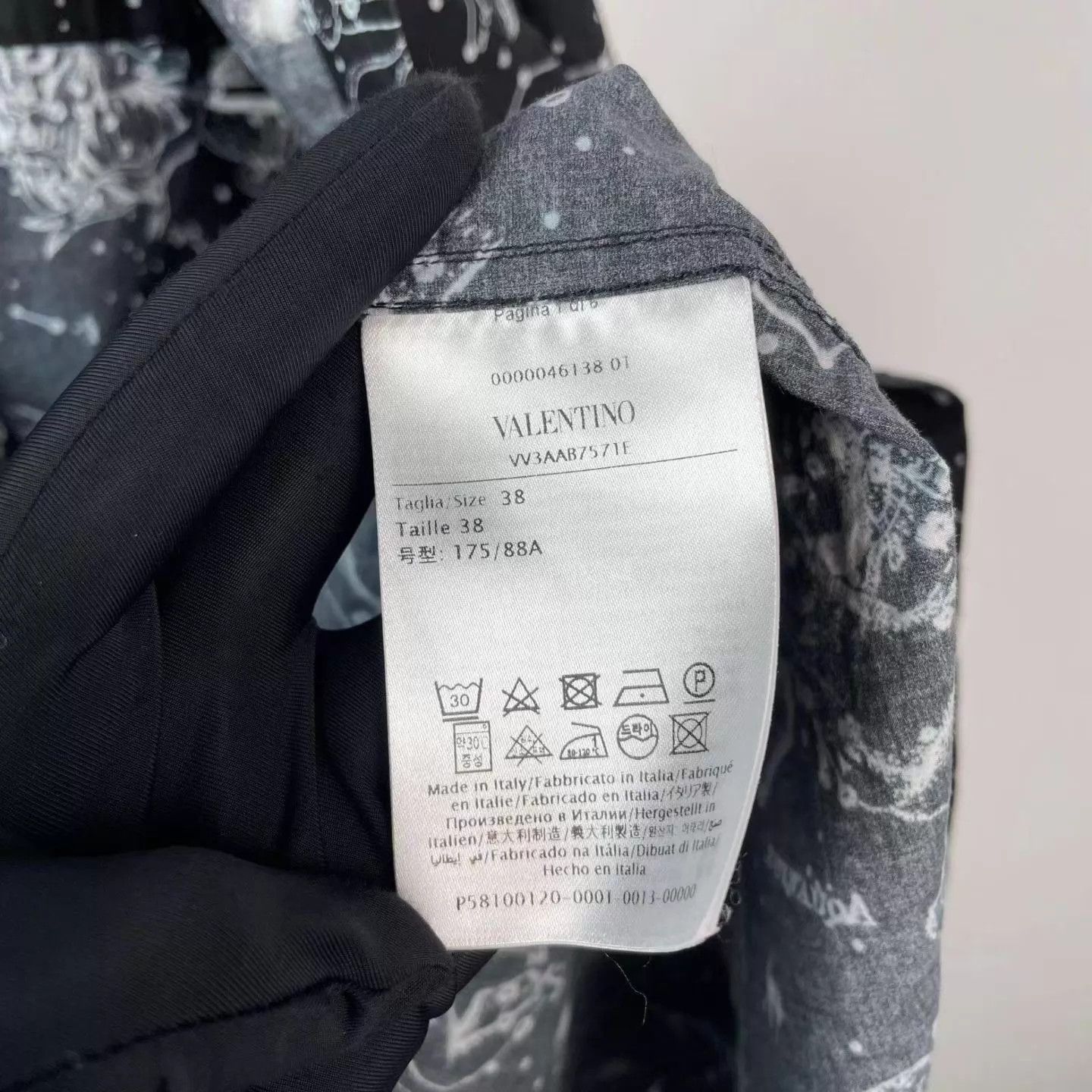 Valentino Valentino Printed Shirt 38 Size US S / EU 44-46 / 1 - 3 Thumbnail