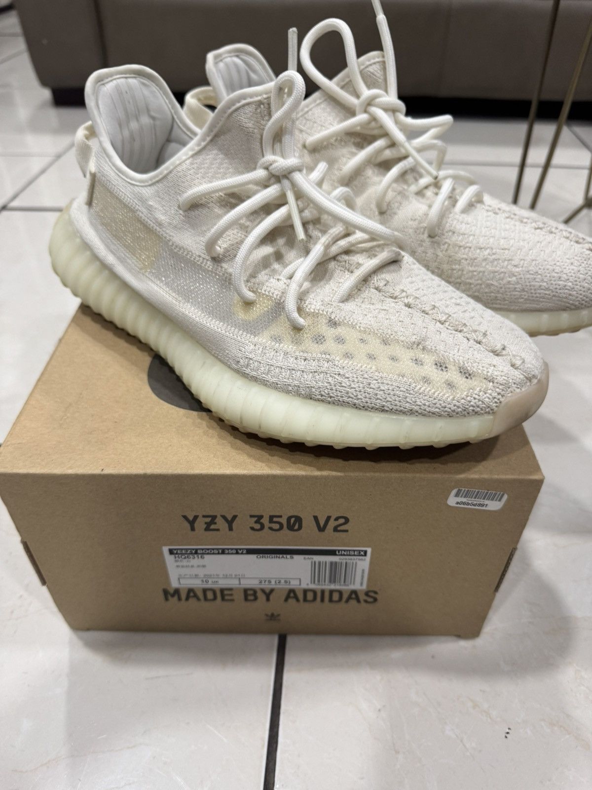 Yeezy SZ 10.5 Adidas Yeezy Boost 350 V2 ‘Bone’ Size US 10.5 / EU 43-44 - 8 Thumbnail