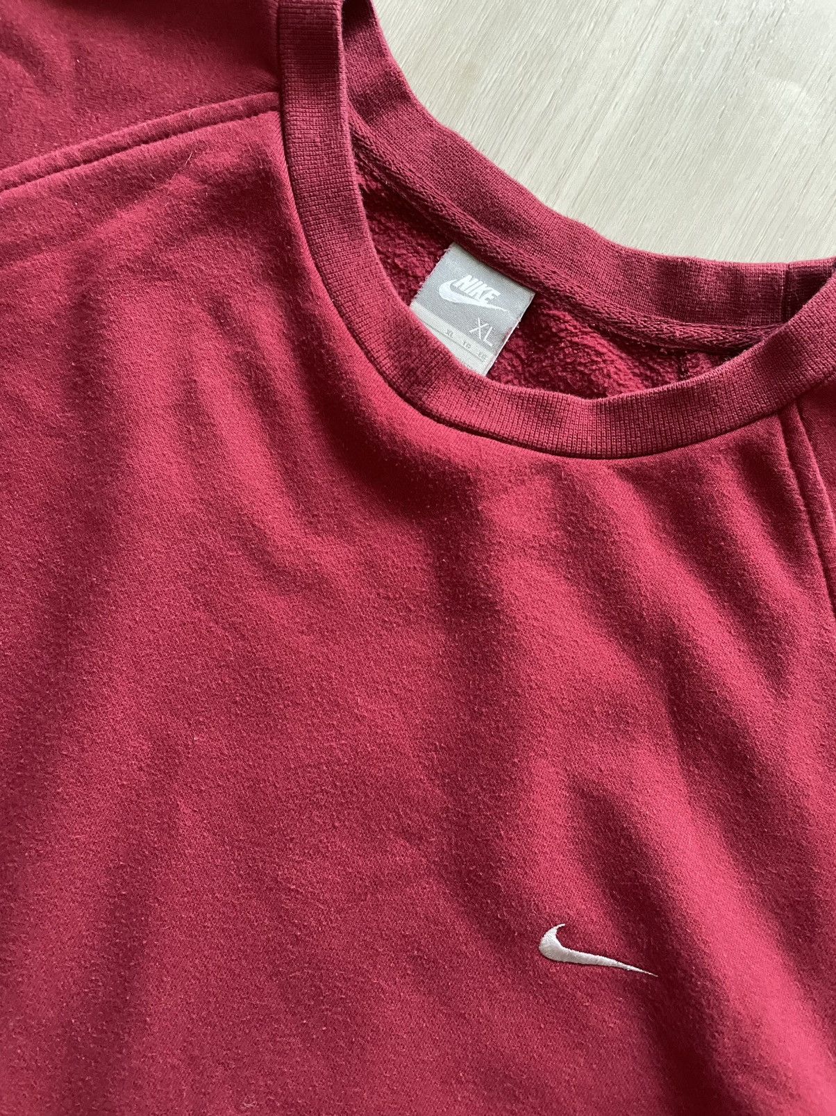 Nike Vintage Nike Mini Swoosh Embroidered Crewneck Essential XL Size US XL / EU 56 / 4 - 3 Thumbnail