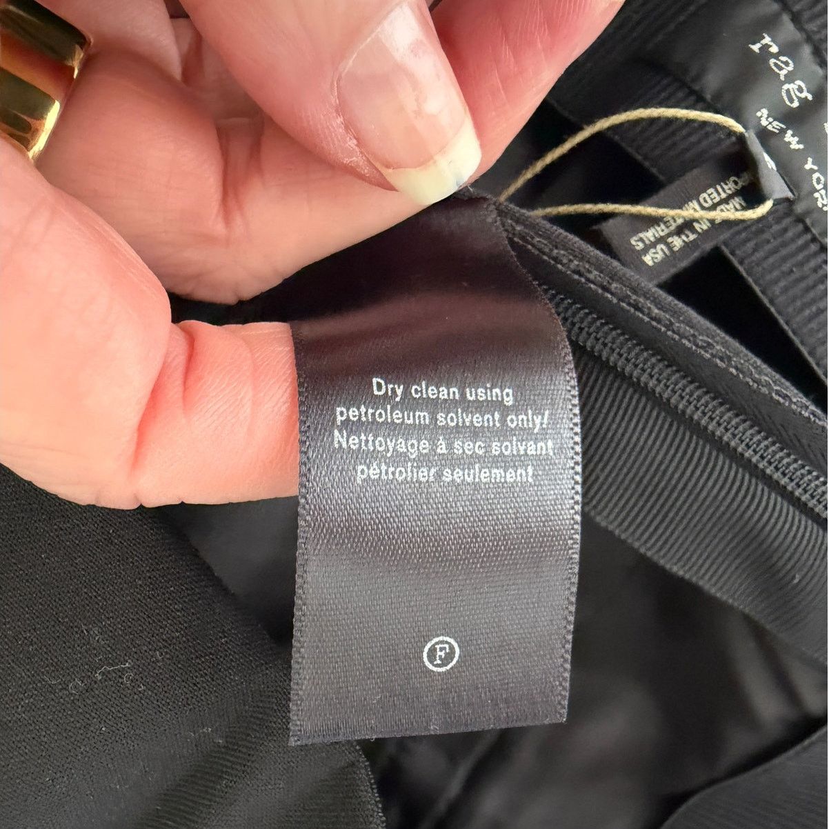 Rag & Bone NWT Rag & Bone Annie Black Cropped Ponte Pants Gold Zip Size 26" / US 2 / IT 38 - 11 Thumbnail