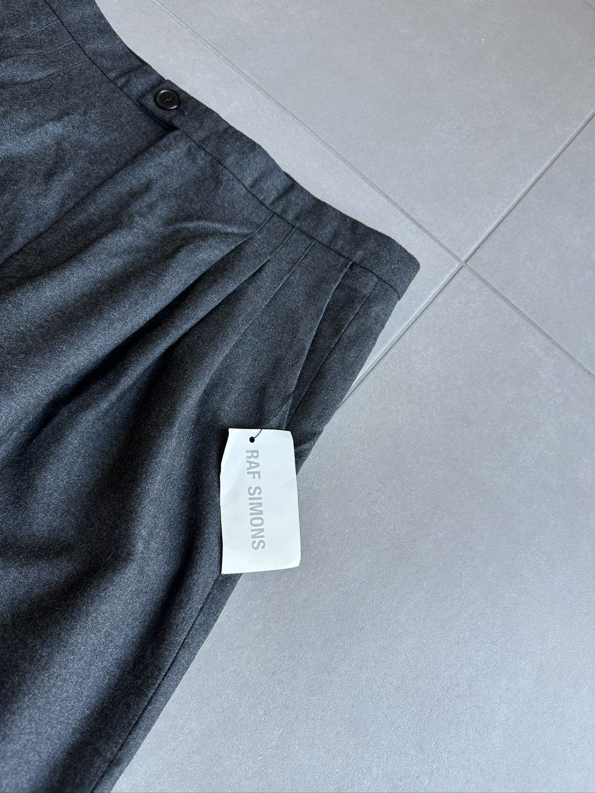 Raf Simons Raf Simons AW1999 NWT darted baggy wool trousers Size US 32 / EU 48 - 6 Thumbnail