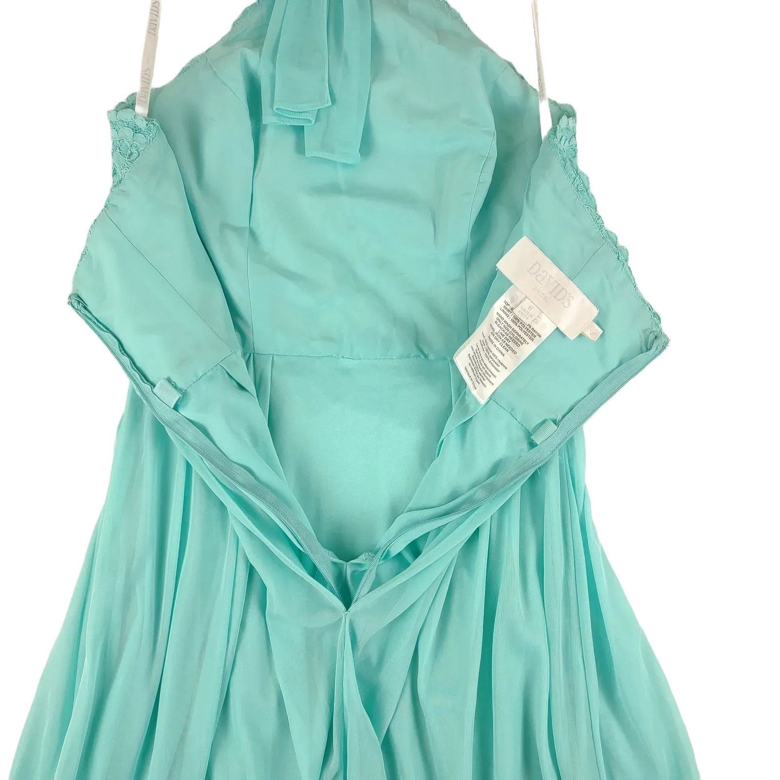Other David's Bridal Aqua Short Lace Mesh Dress Halter Neckline Size M / US 6-8 / IT 42-44 - 5 Thumbnail