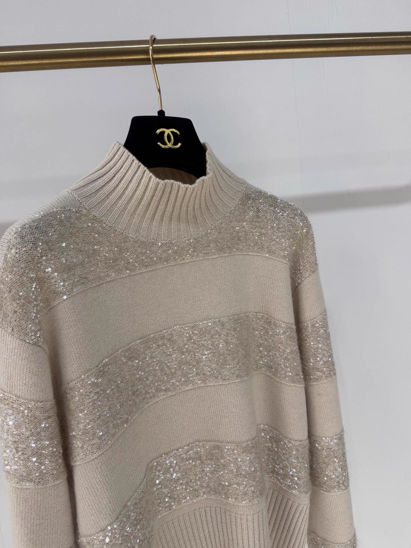 Brunello Cucinelli Brunello Cucinelli Starry Sequin Stand Collar Knit Top Size XS / US 0-2 / IT 36-38 - 2 Thumbnail