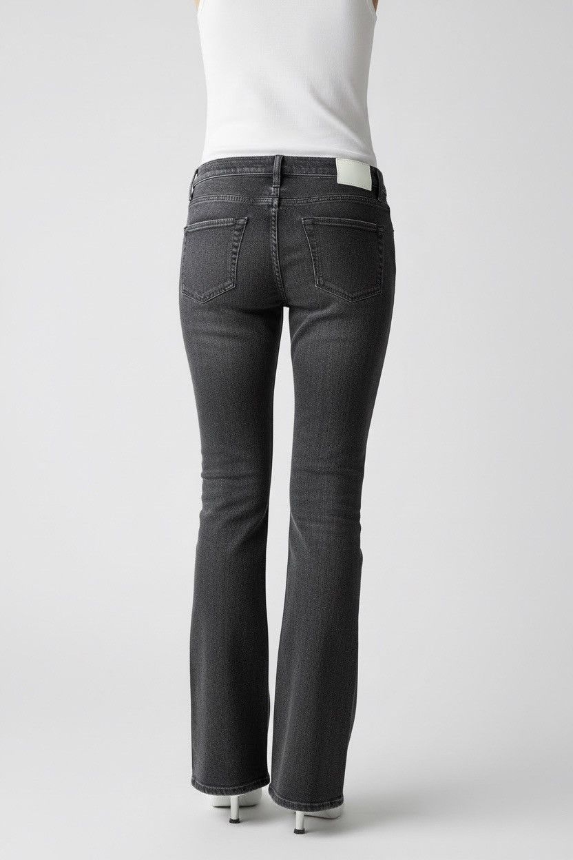 Iceberg NWT Vintage Iceberg "IceJeans" - Black Denim - Made in Italy Size 27" / US 4 / IT 40 - 2 Thumbnail