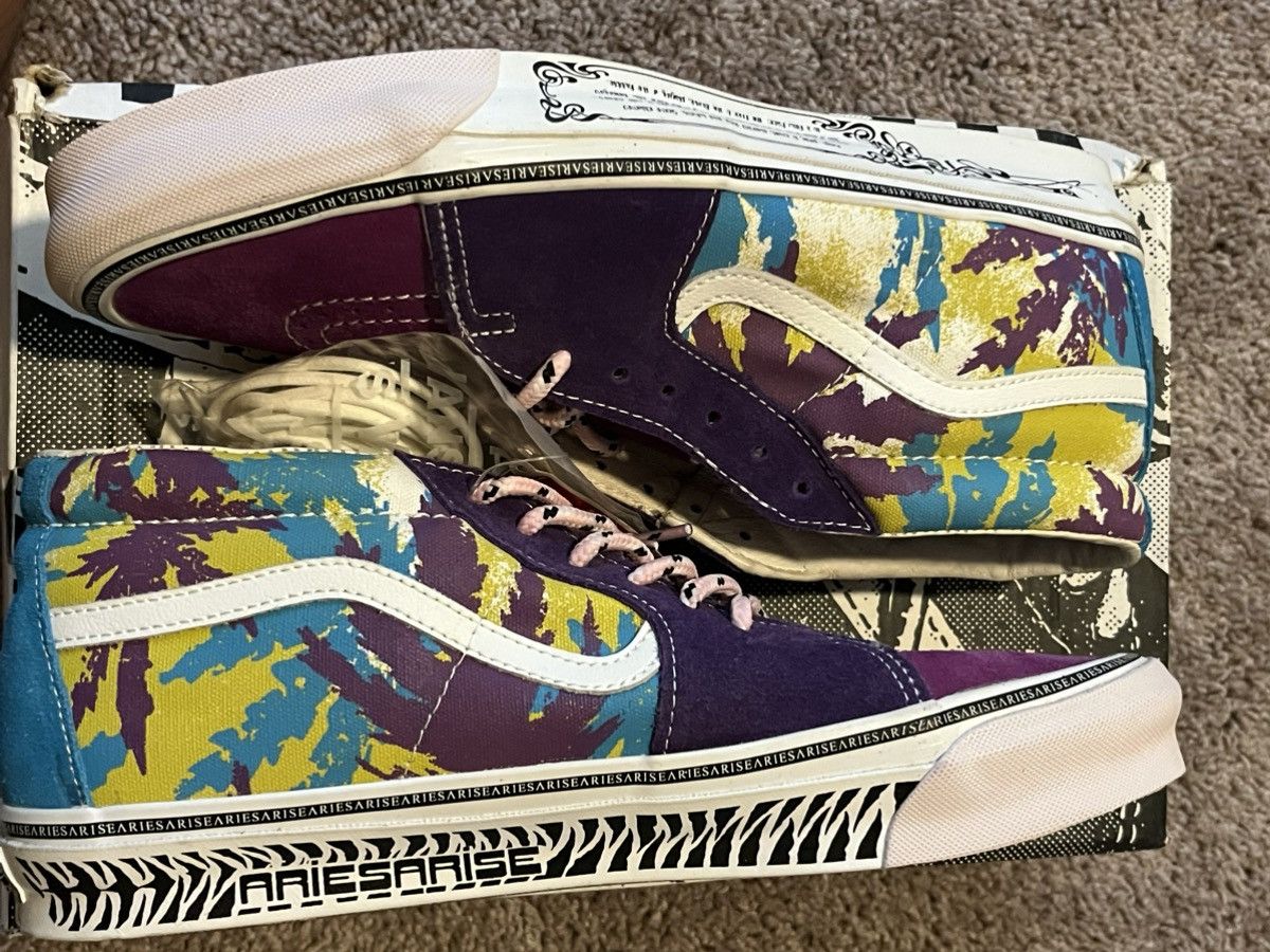 Vans Vans x Aries Sk8-Mid Size US 11 / EU 44 - 7 Thumbnail