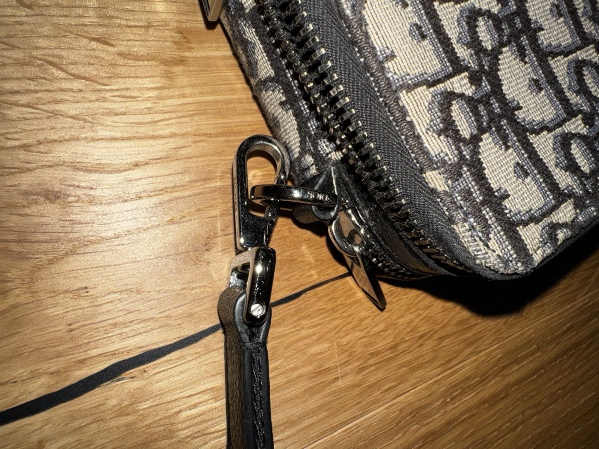Dior Dior Oblique Jacquard Zipped Pouch with Strap Size ONE SIZE - 6 Thumbnail