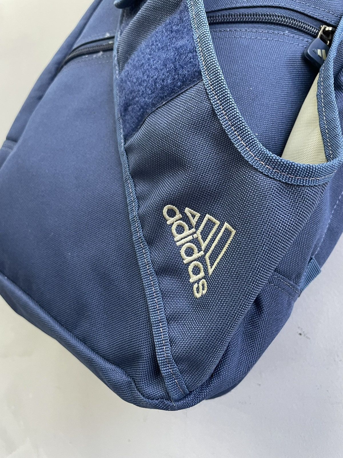 Adidas Adidas retro sling bag y2k messenger hype yohji yamamoto Size ONE SIZE - 8 Thumbnail