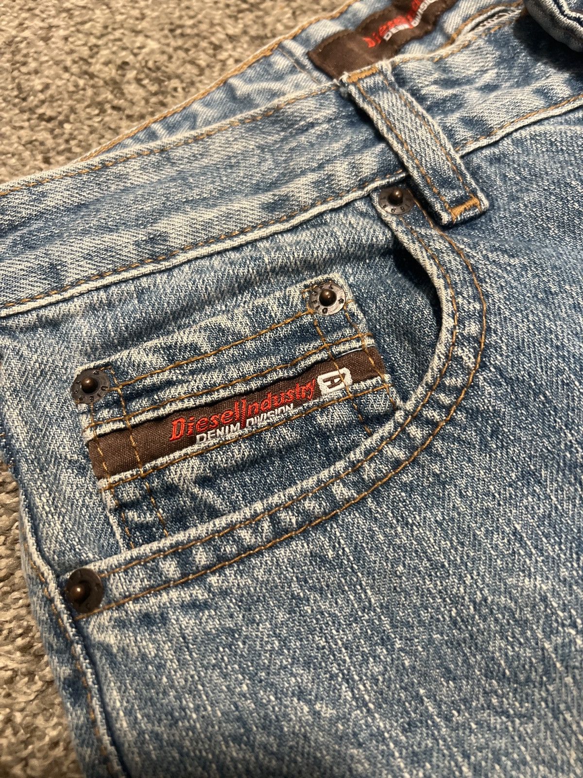 Diesel Diesel Straight Cut Jeans Size 27" / US 4 / IT 40 - 2 Thumbnail