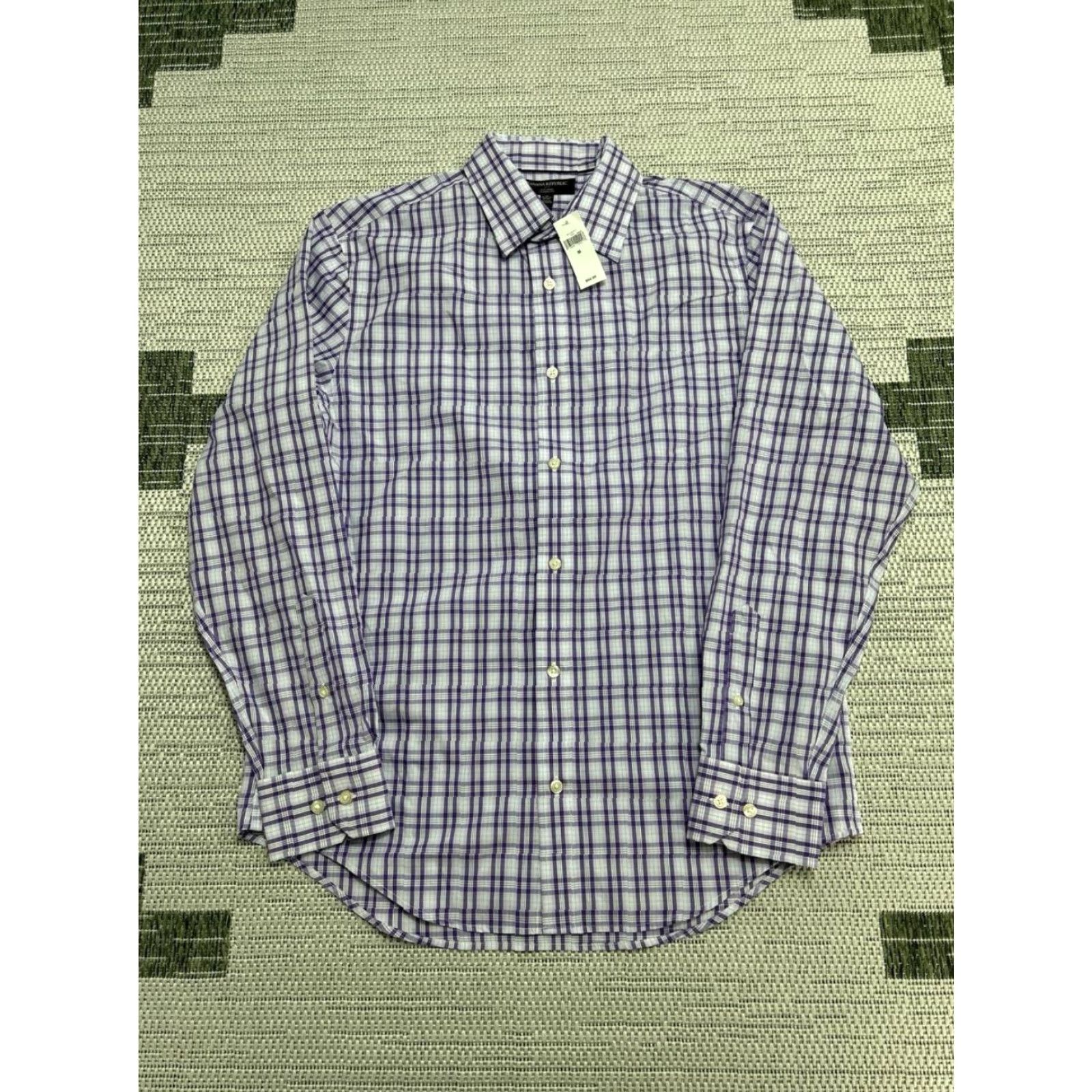 Banana Republic Banana Republic Dress Shirt Mens Medium Purple Plaid Classic Fit Non Iron New Shirt M Purple Banana Republic Mens Classic Fit Non-Iron Dress Shirt Size 40R - 2 Thumbnail