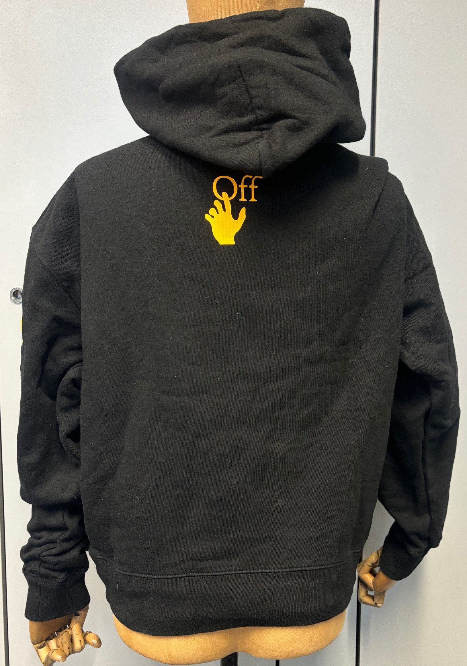 Off-White Off White Hoodie Black/Yellow Size M Size US M / EU 48-50 / 2 - 5 Thumbnail