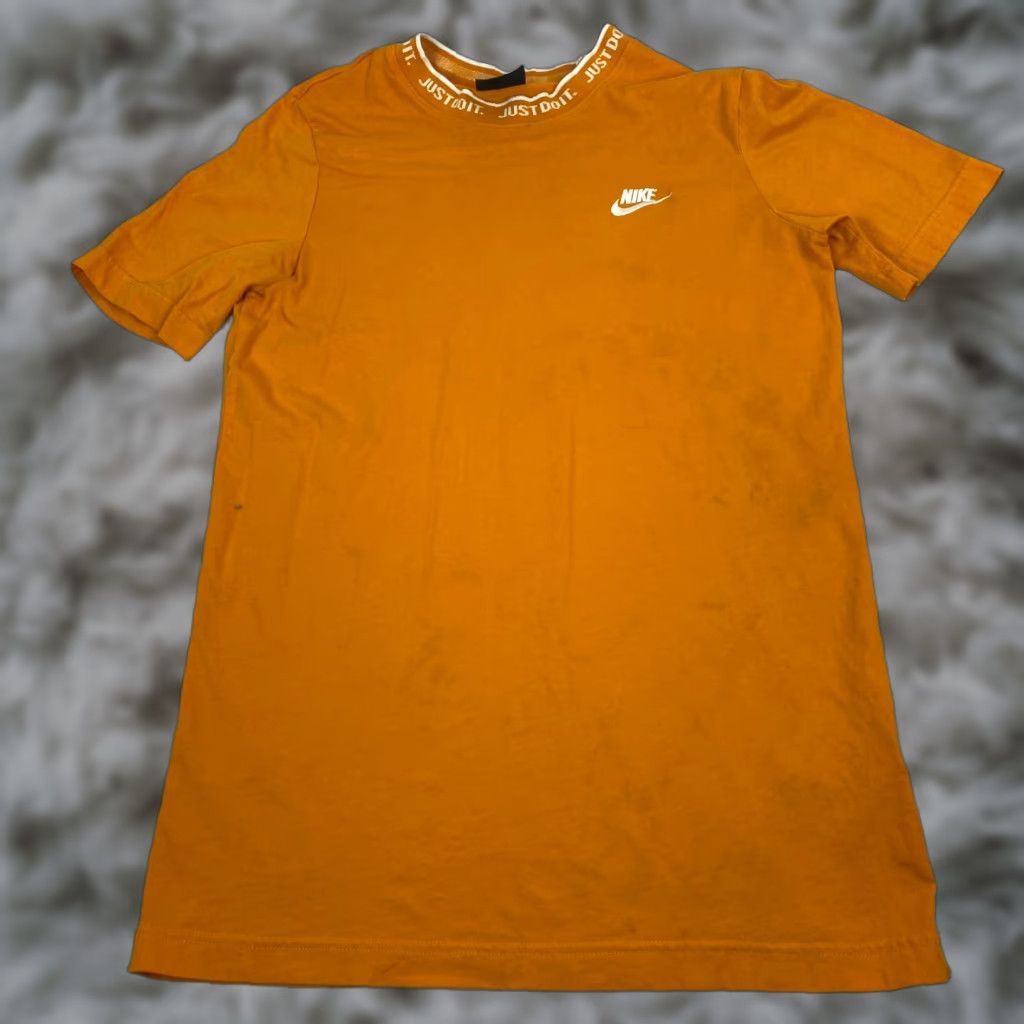 Nike VINTAGE Nike Shirt Mens Just Do It 100% Cotton Coll ar Logo Wrap Around Short Sleeve Size M Yellow - Mens T-Shirt Size US M / EU 48-50 / 2 - 1 Thumbnail