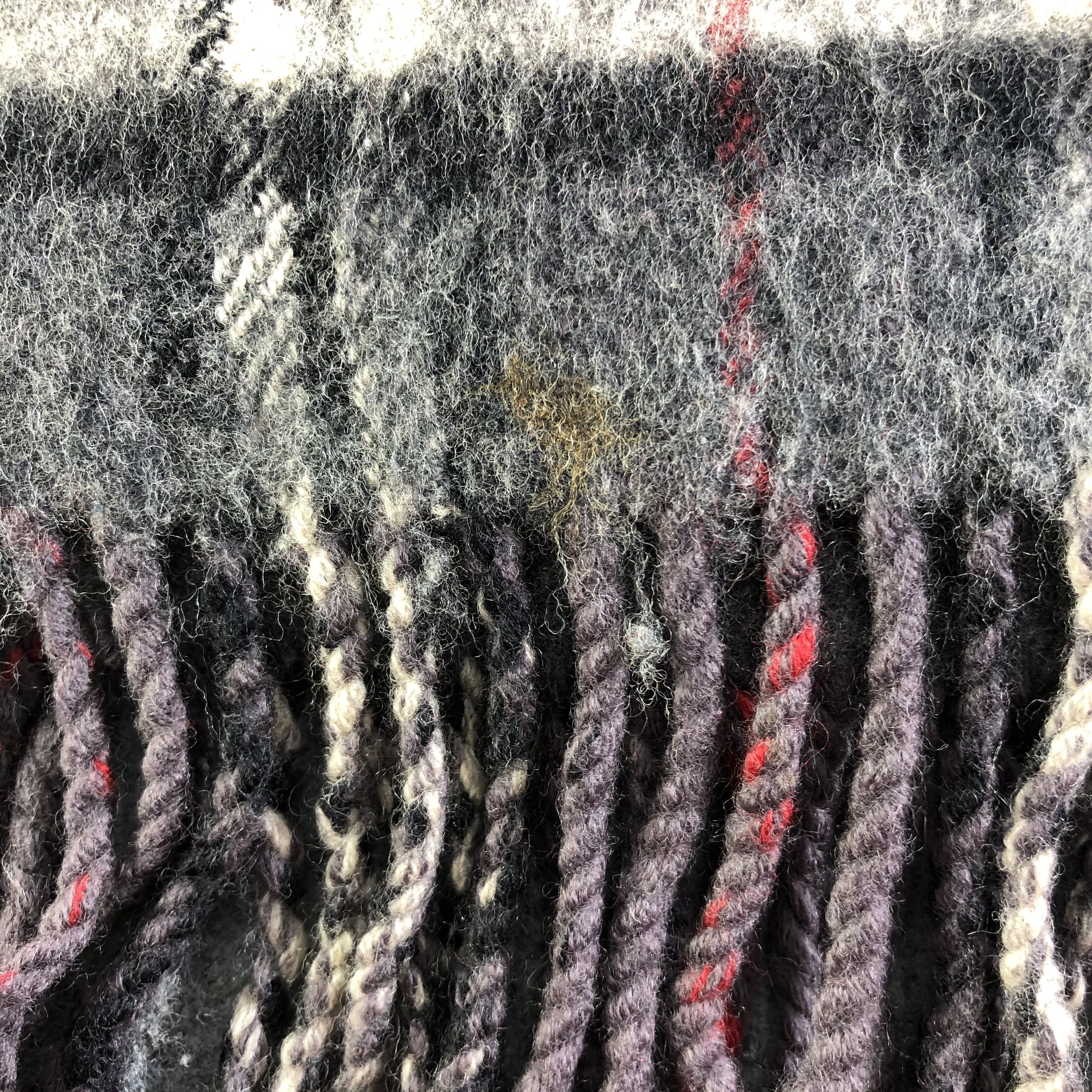 Pierre Balmain Pierre Balmain Scarf / Muffler / Neckwear P664 Size ONE SIZE - 4 Thumbnail