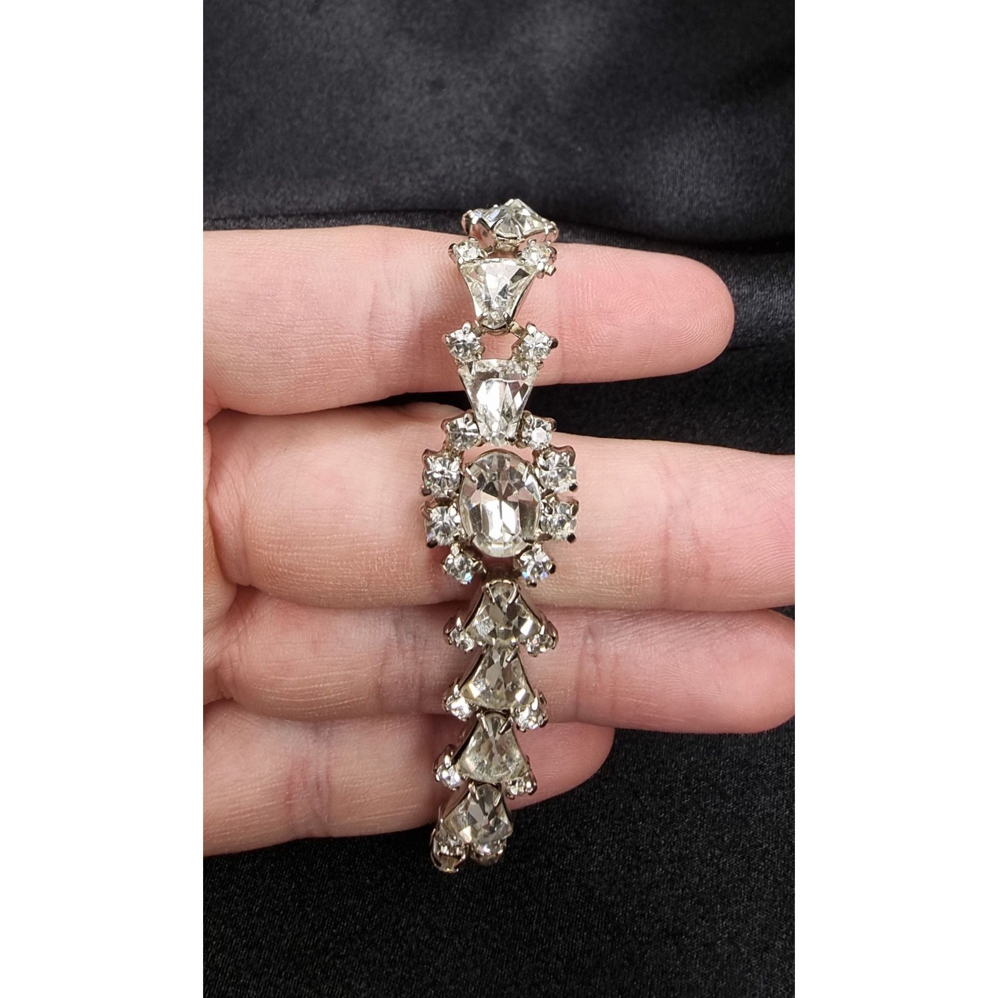 Vintage Vintage 1960s-1970s Rhinestone Bracelet With Triangular & Ro Size ONE SIZE - 4 Thumbnail
