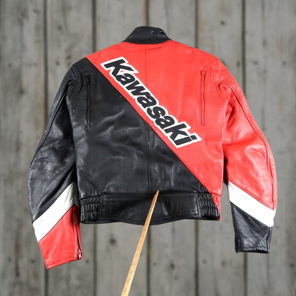 Vintage VINTAGE Hein Gericke Kawasaki Racing Leather Jacket Unisex Adults 38 Red Black Motorcycle 80s 90s Art Size US XXS / EU 40 - 1 Thumbnail