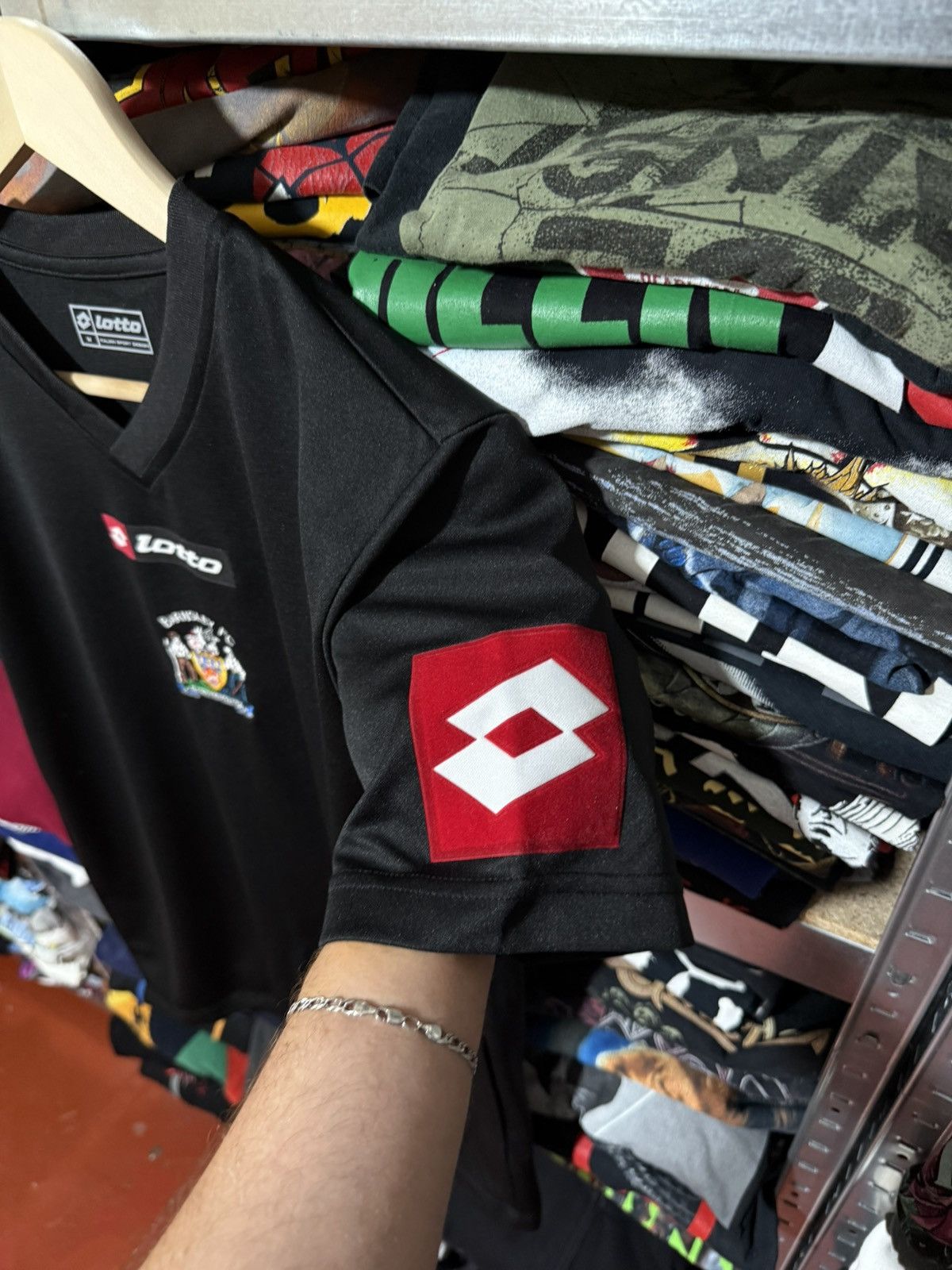 Lotto Sport × Vintage Vintage Lotto Barnsley 2008 2009 Training Soccer Jersey Size US M / EU 48-50 / 2 - 5 Thumbnail