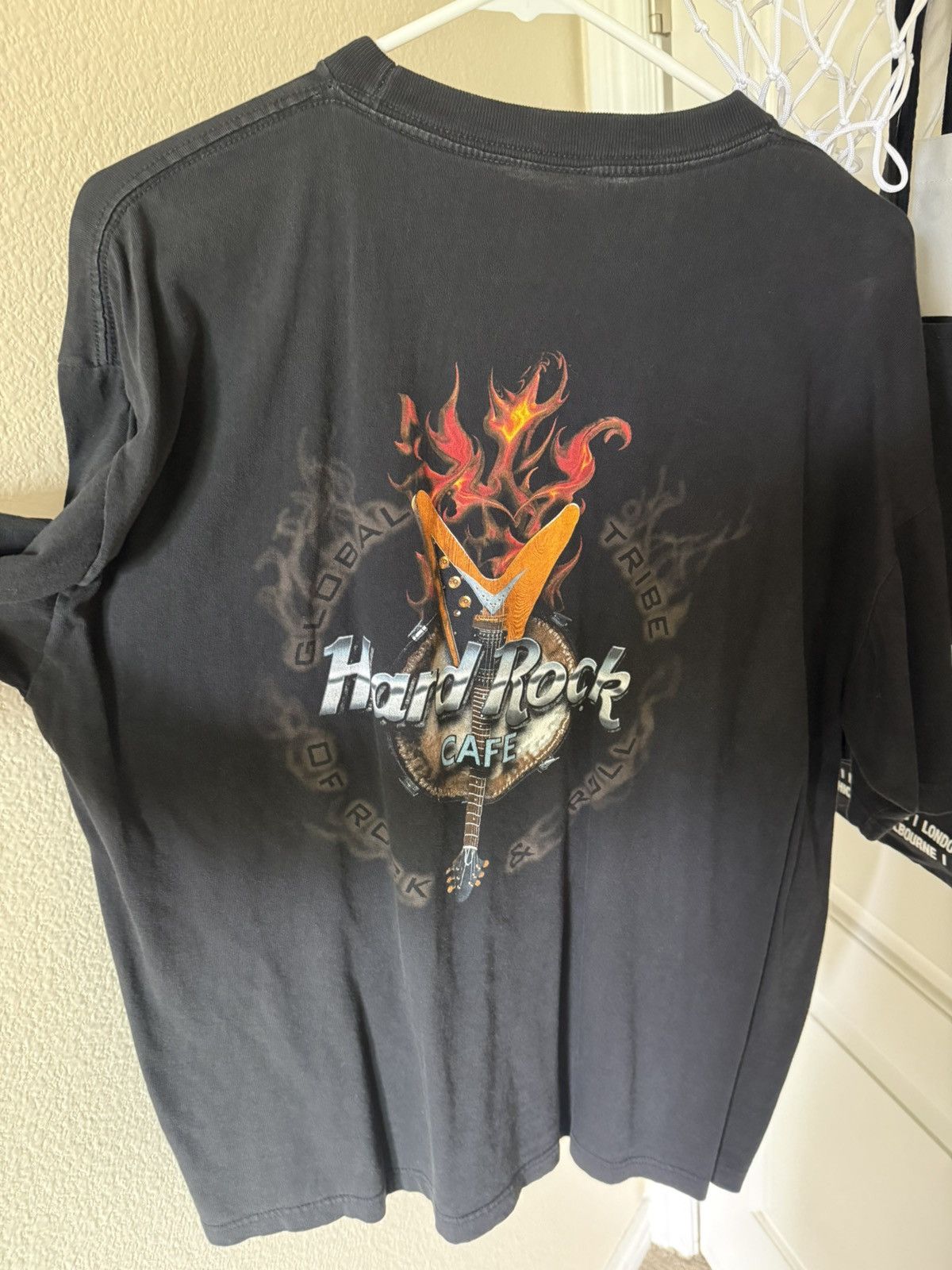 Hard Rock Cafe Hard Rock Cafe Barcelona T Shirt Size US XL / EU 56 / 4 - 2 Thumbnail