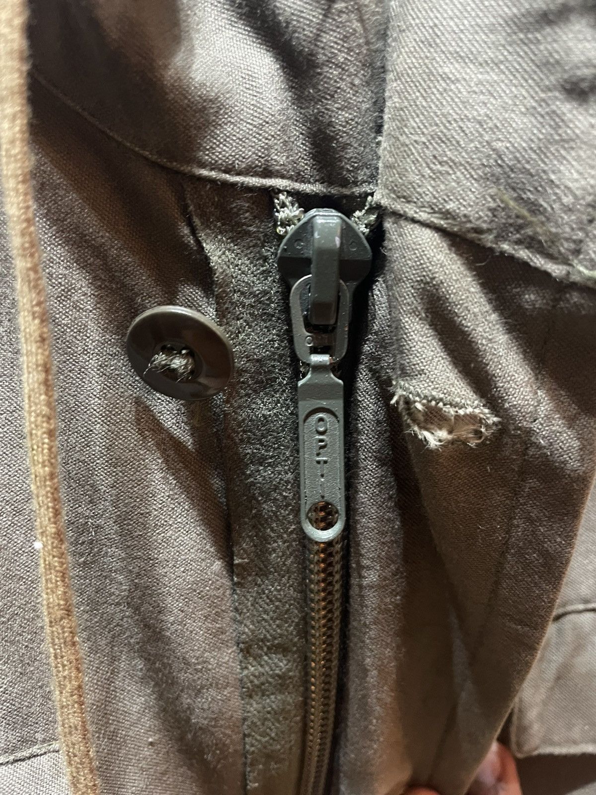 Vintage Vintage German Army Bundeswehr Parka (GR. 24 | S-M) Size US M / EU 48-50 / 2 - 4 Thumbnail