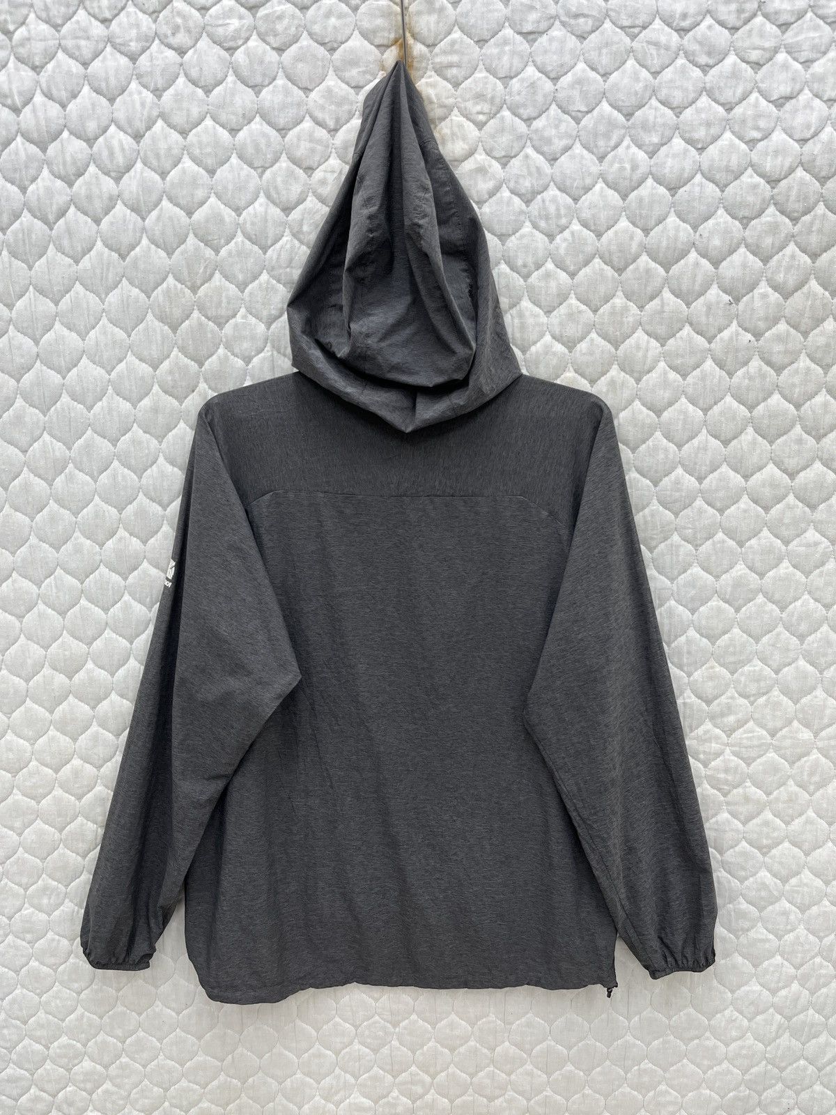 Karrimor 🔥🔥🔥STEALS KARRIMOR HOODIE LIGHT JACKET Size US M / EU 48-50 / 2 - 5 Thumbnail