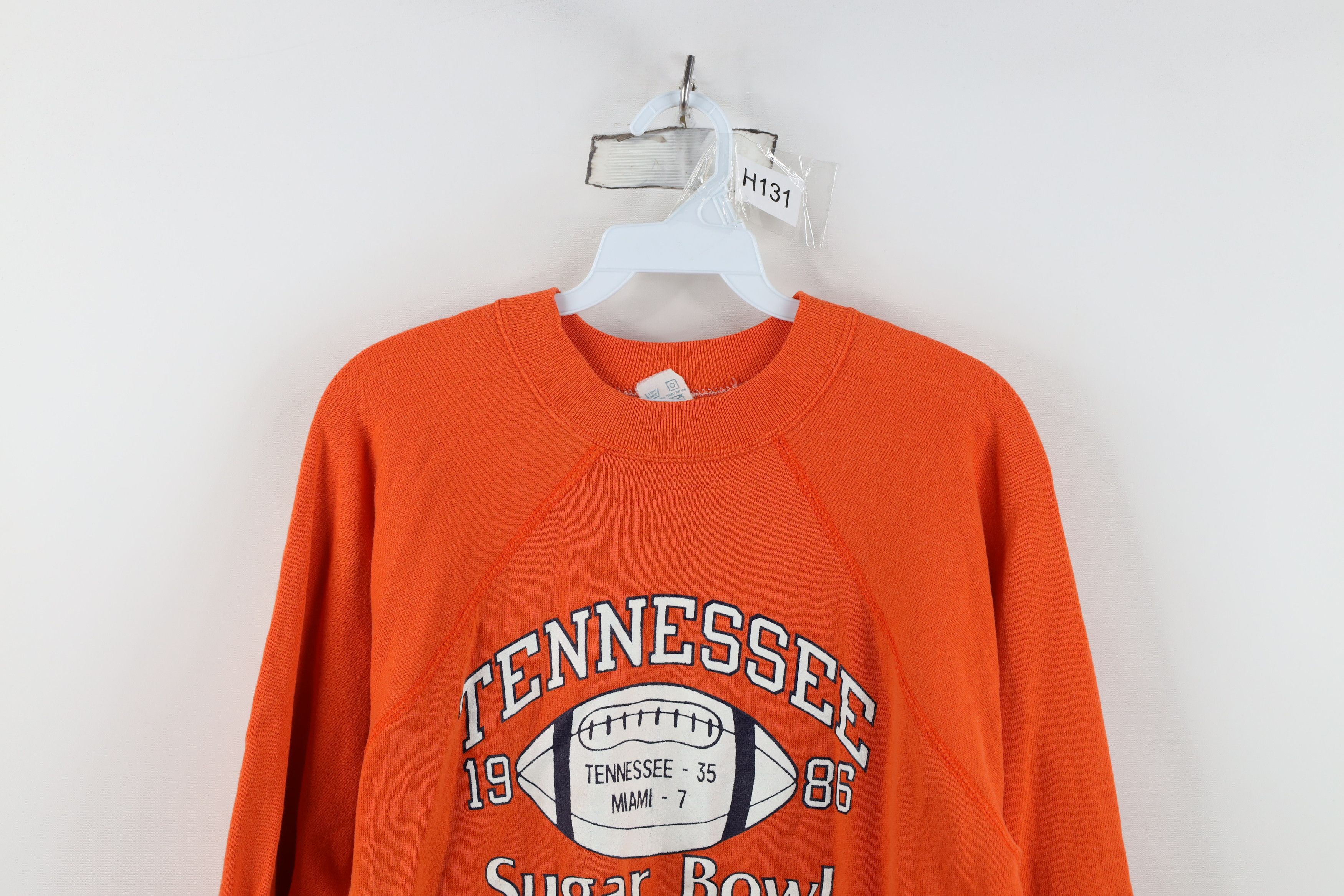Champion Vintage 80s Champion University of Tennessee Sweatshirt Size L / US 10 / IT 46 - 2 Thumbnail