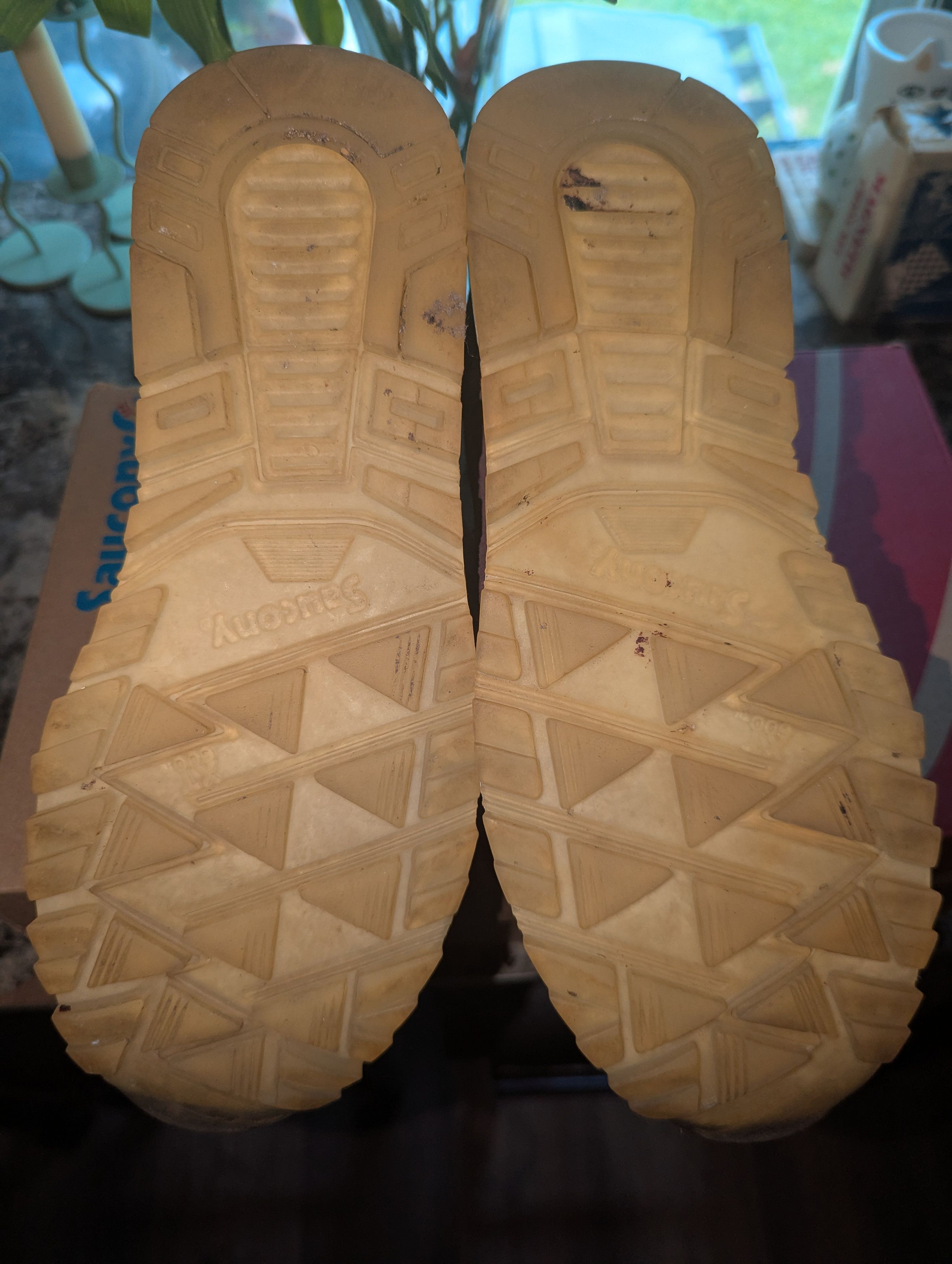 Saucony Saucony Shadow 5000 'Chocolate Pack' Size US 9 / EU 42 - 6 Thumbnail