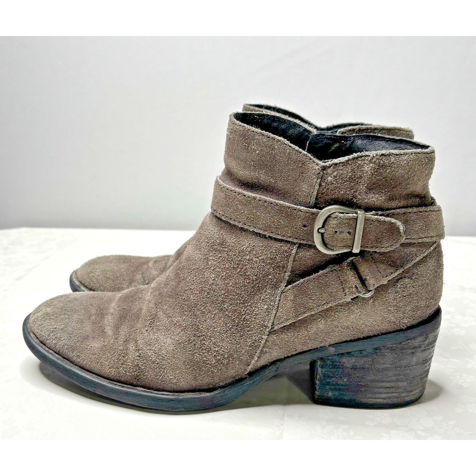 Born Women's Born Binghamton Zip Up Ankle Boots Booties Size 8.5 Size US 8.5 / IT 38.5 - 1 Thumbnail