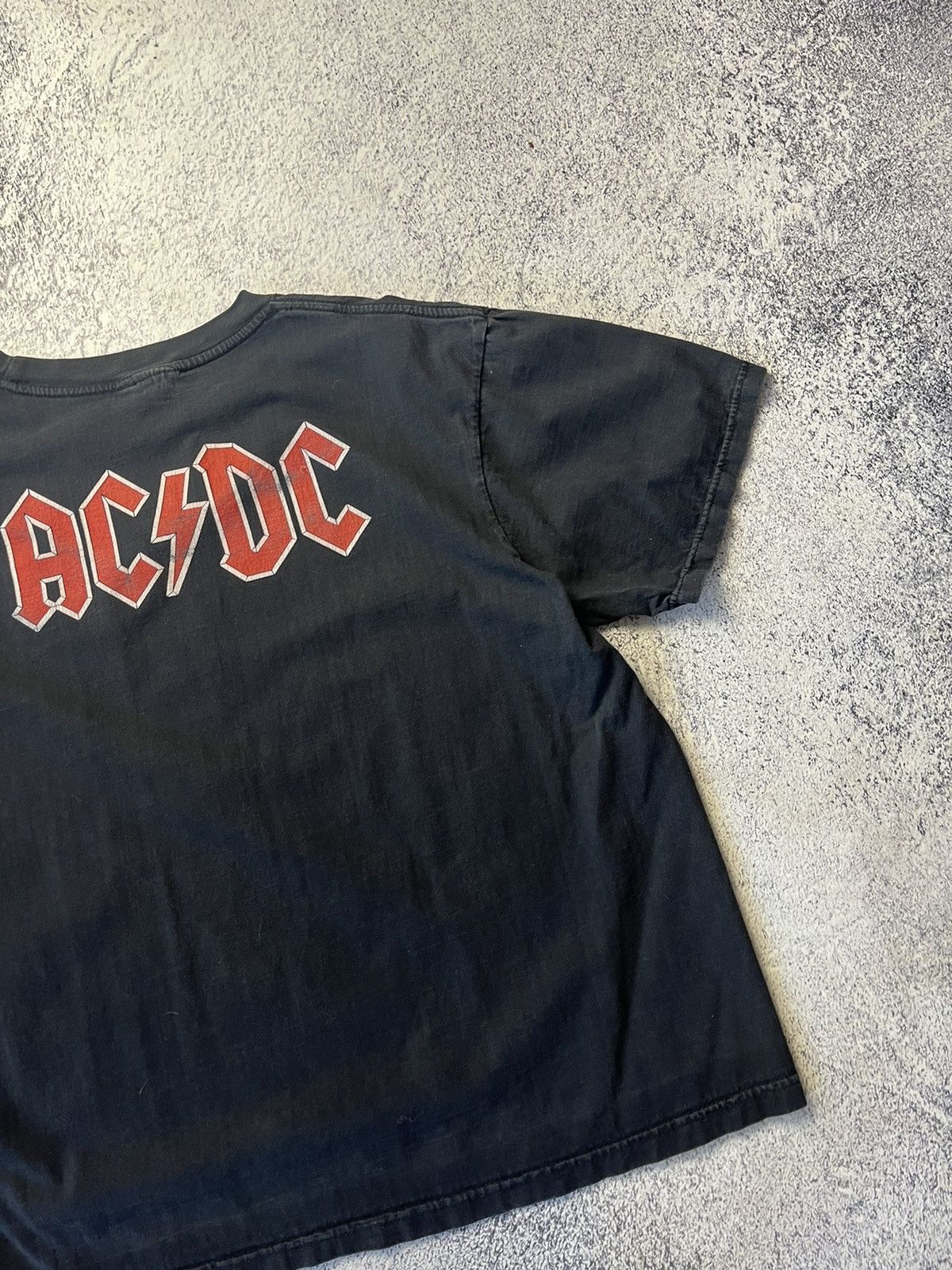 AC/DC Vintage Rare AC/DC Hells Bells Rock Band T Shirt Size US XL / EU 56 / 4 - 23 Thumbnail