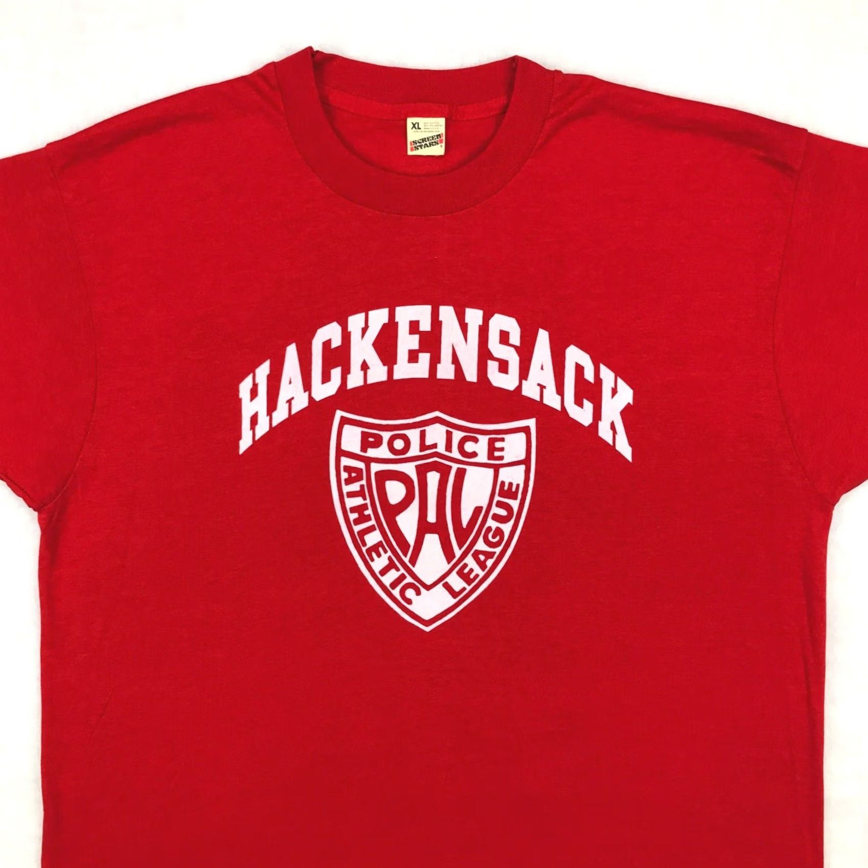 Vintage VINTAGE Screen Stars T-Shirt Mens L Red 80s 90s Police Athletic League NOS Hackensack NJ Shirt Short Sleeve Crew Neck Size US L / EU 52-54 / 3 - 3 Thumbnail