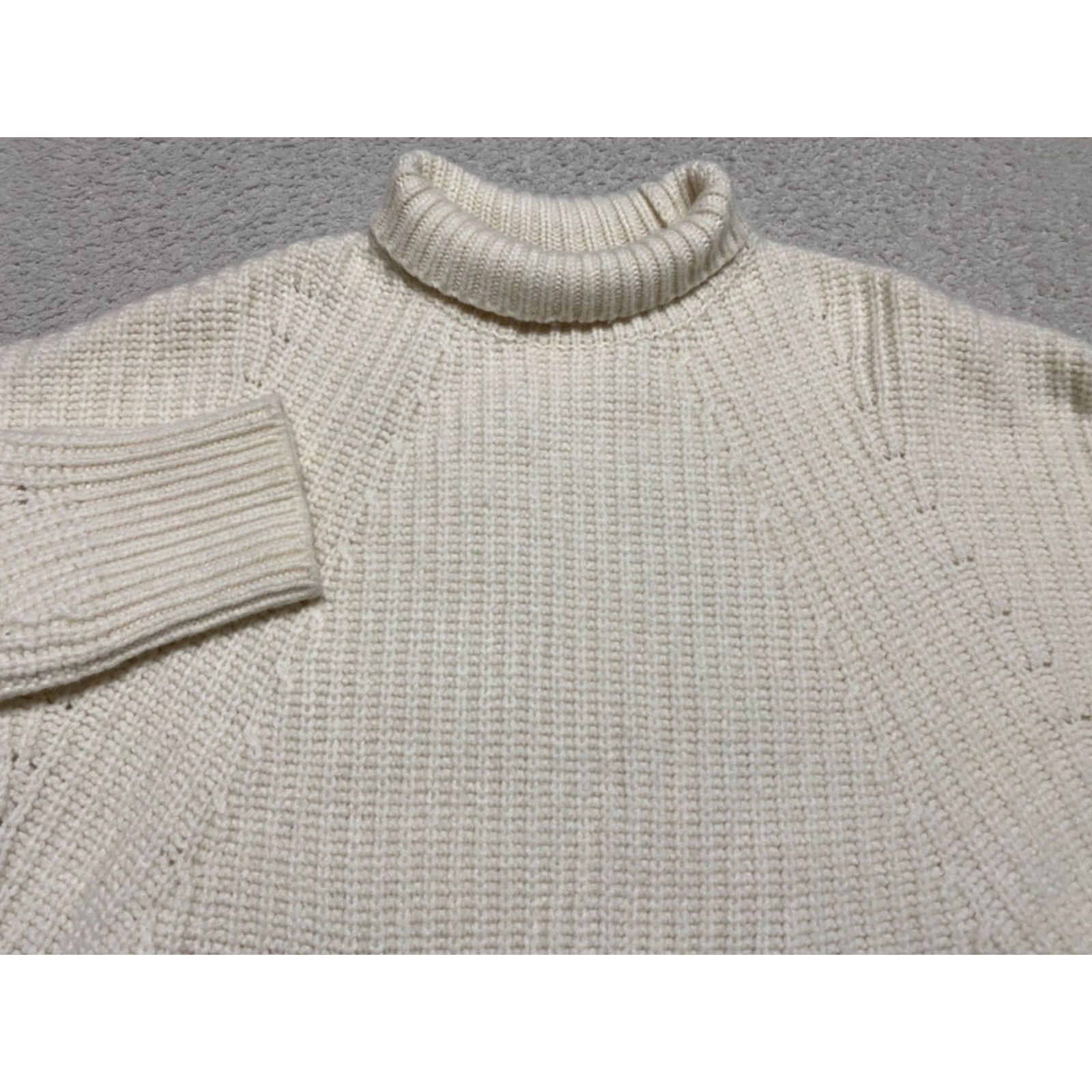 J.Crew J. Crew Womens Sweater Ivory Mock Neck Oversized Raglan Sleeve Wool Blend Knit | XS? Wait not allowed. Size S / US 4 / IT 40 - 2 Thumbnail