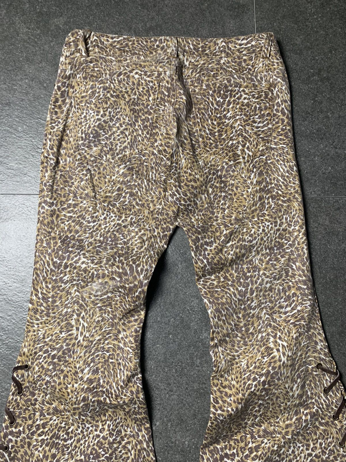 If Six Was Nine × Japanese Brand × Le Grande Bleu (L.G.B.) Cecil McBee Leopard Lace-Up Super Flared Pants Size 29" - 10 Thumbnail