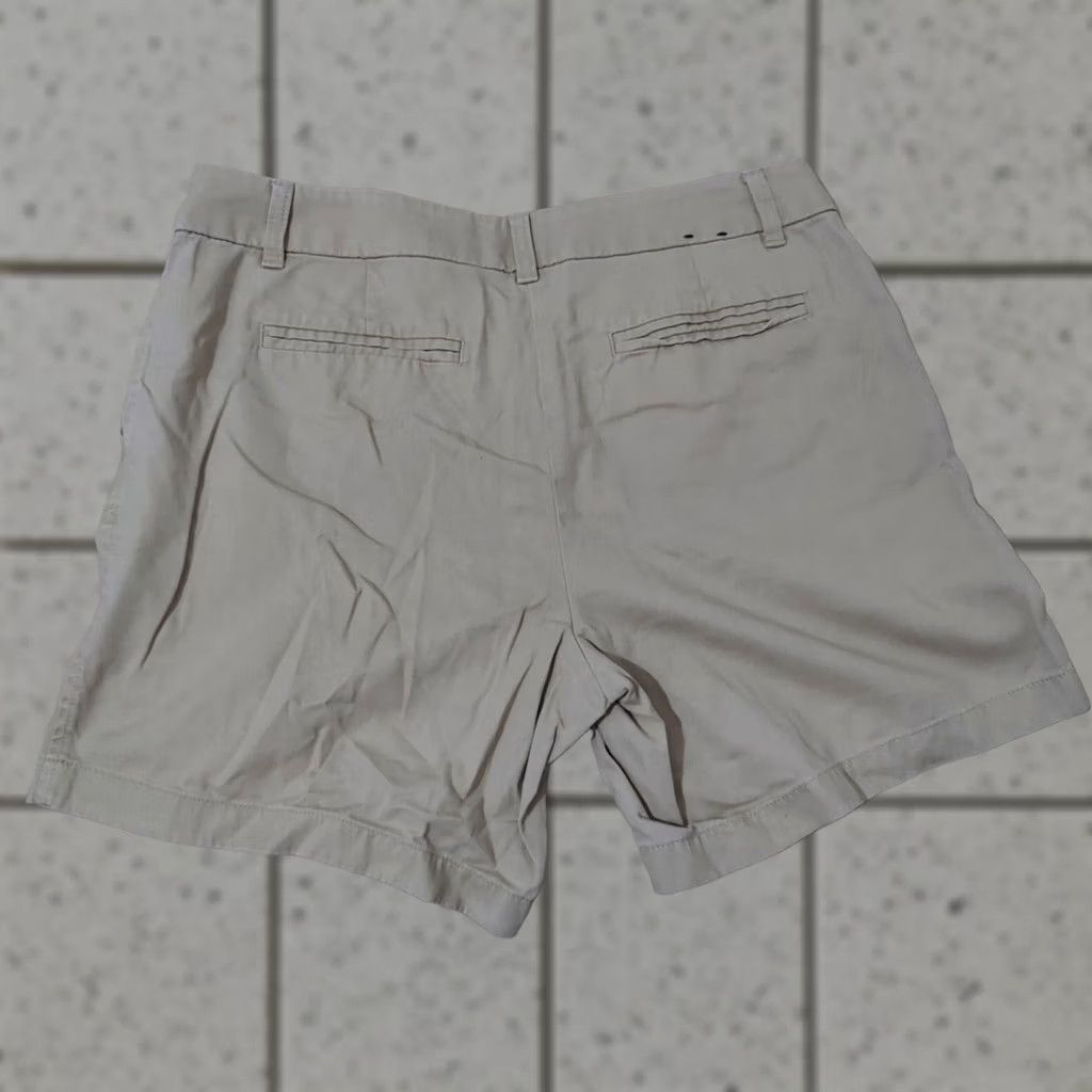 J.Crew Womens J.Crew Khaki Shorts 10 Cotton Chino Size 32" / US 10 / IT 46 - 1 Thumbnail