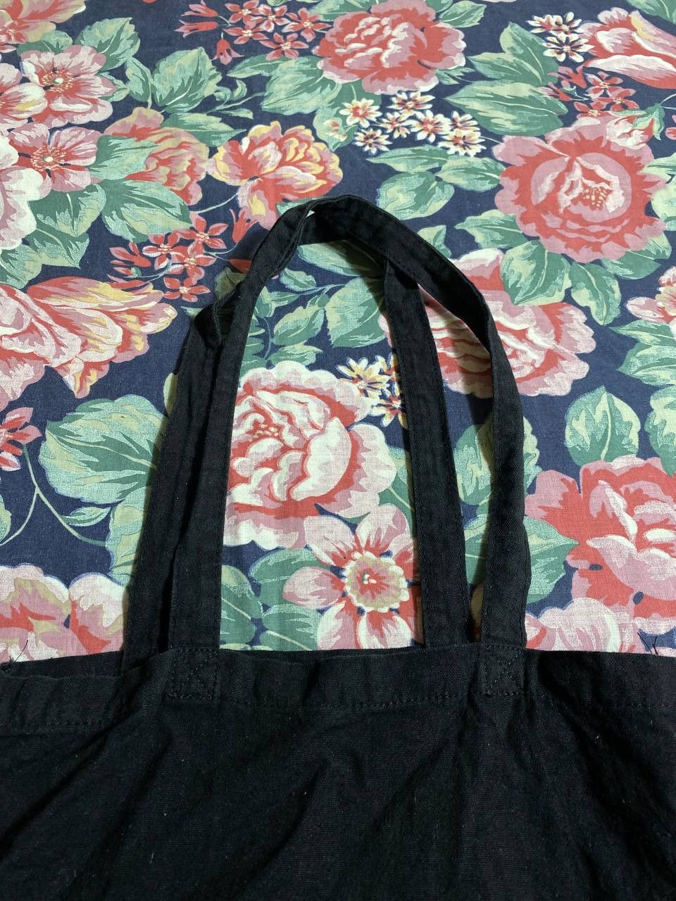 Juicy Couture Juicy Couture Pink Velour Daydreamer Bag Scottie Dog Shopper Size ONE SIZE - 5 Thumbnail