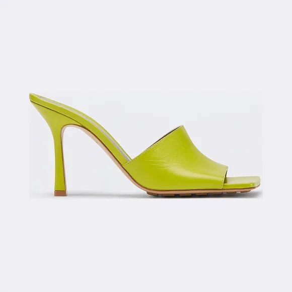 Bottega Veneta o1bcso1str0924 Stretch Sandals in Acid Kiwi Size US 8.5 / IT 38.5 - 1 Thumbnail