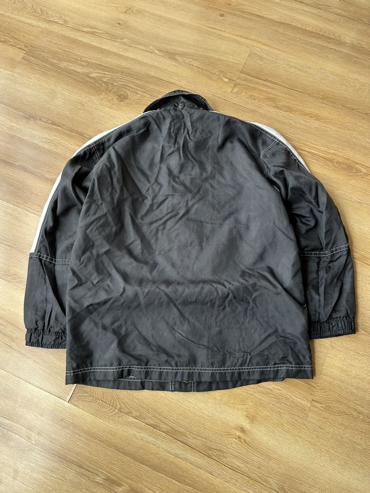 Puma Vintage Puma y2k 90s Nylon Button Coach Jacket Size US S / EU 44-46 / 1 - 19 Thumbnail